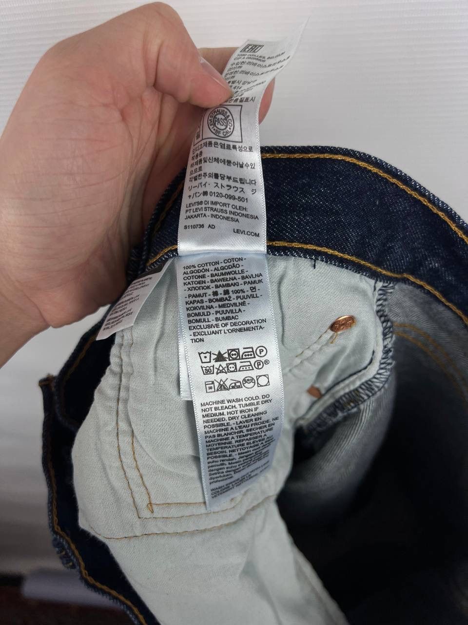 Levi's Levi’s 501 denim size 35/32 Size US 35 - 7 Thumbnail