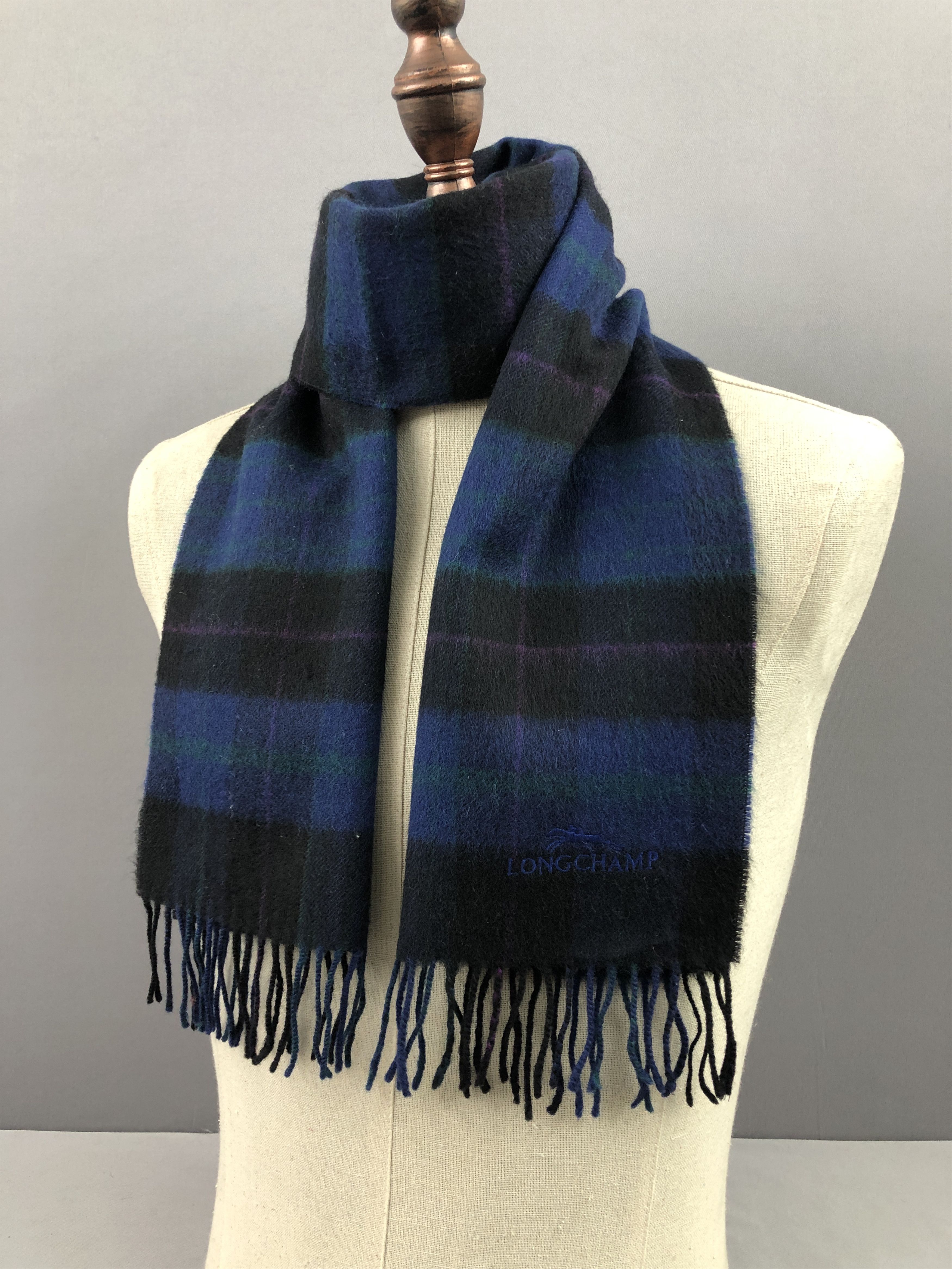 Longchamp Vintage Longchamp Wool Scarf / Muffler / Neckwear - SCF289 Size ONE SIZE - 2 Thumbnail
