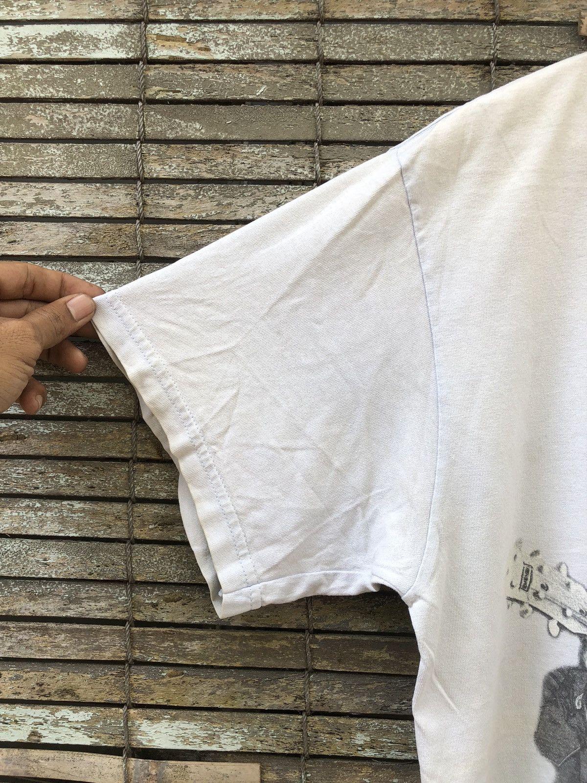 Band Tees RARE Vintage 90s Kurt Cobain Nirvana Band Tee Size US L / EU 52-54 / 3 - 9 Thumbnail