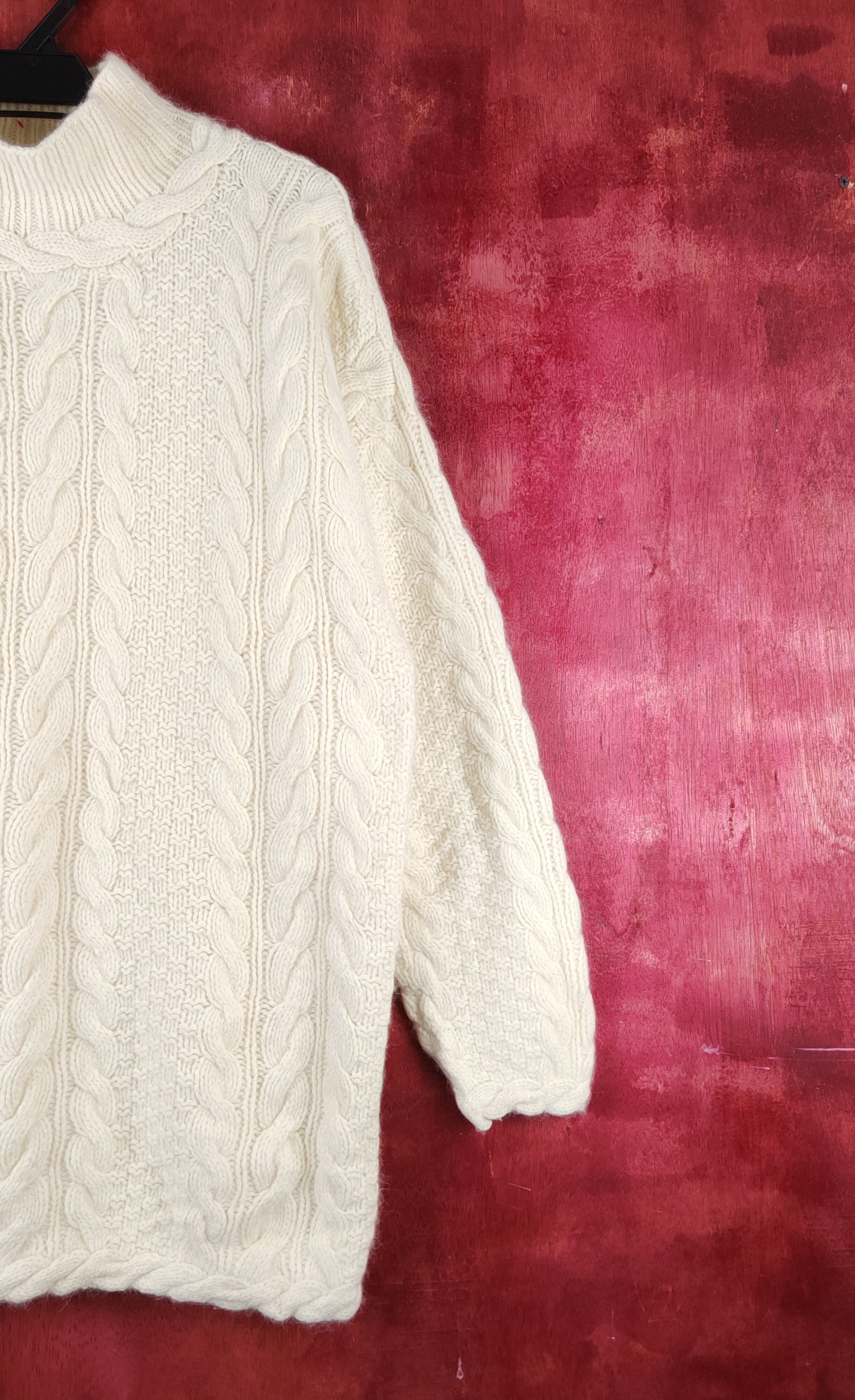 Brooks Brothers Brooks Brothers handknit Cream Knitwear Sweatshirts #S2380 Size US L / EU 52-54 / 3 - 5 Thumbnail