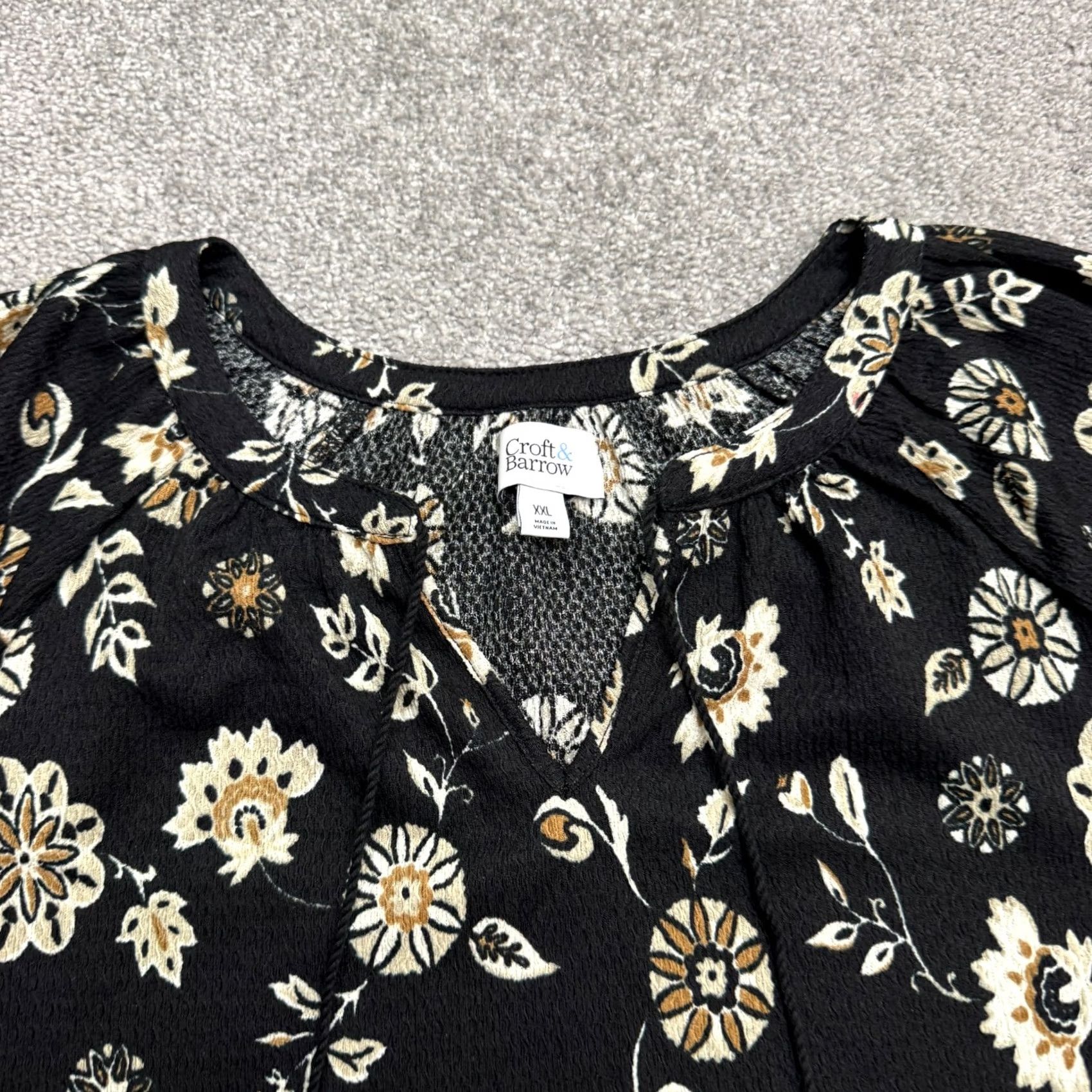 Vintage Croft & Barrow Blouse 3/4 Puff Sleeve V-Neck Womens XXL Black Floral Boho Casual Shirt Size XXL / US 16-18 / IT 52-54 - 3 Thumbnail