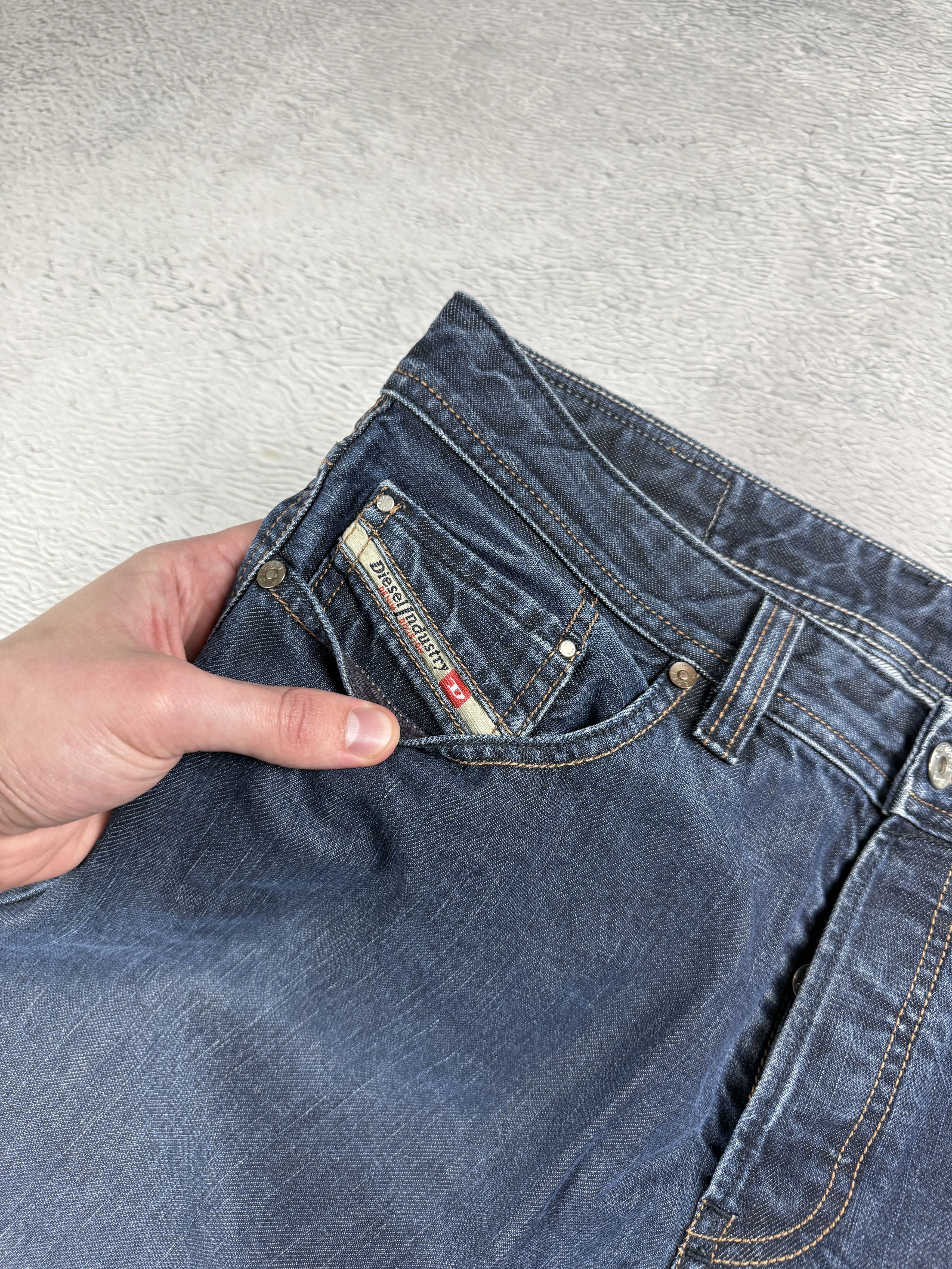 Diesel Diesel Jeans Lakree Relaxed 0088Z Comfort Straight Fit Blue Size US 34 / EU 50 - 7 Thumbnail