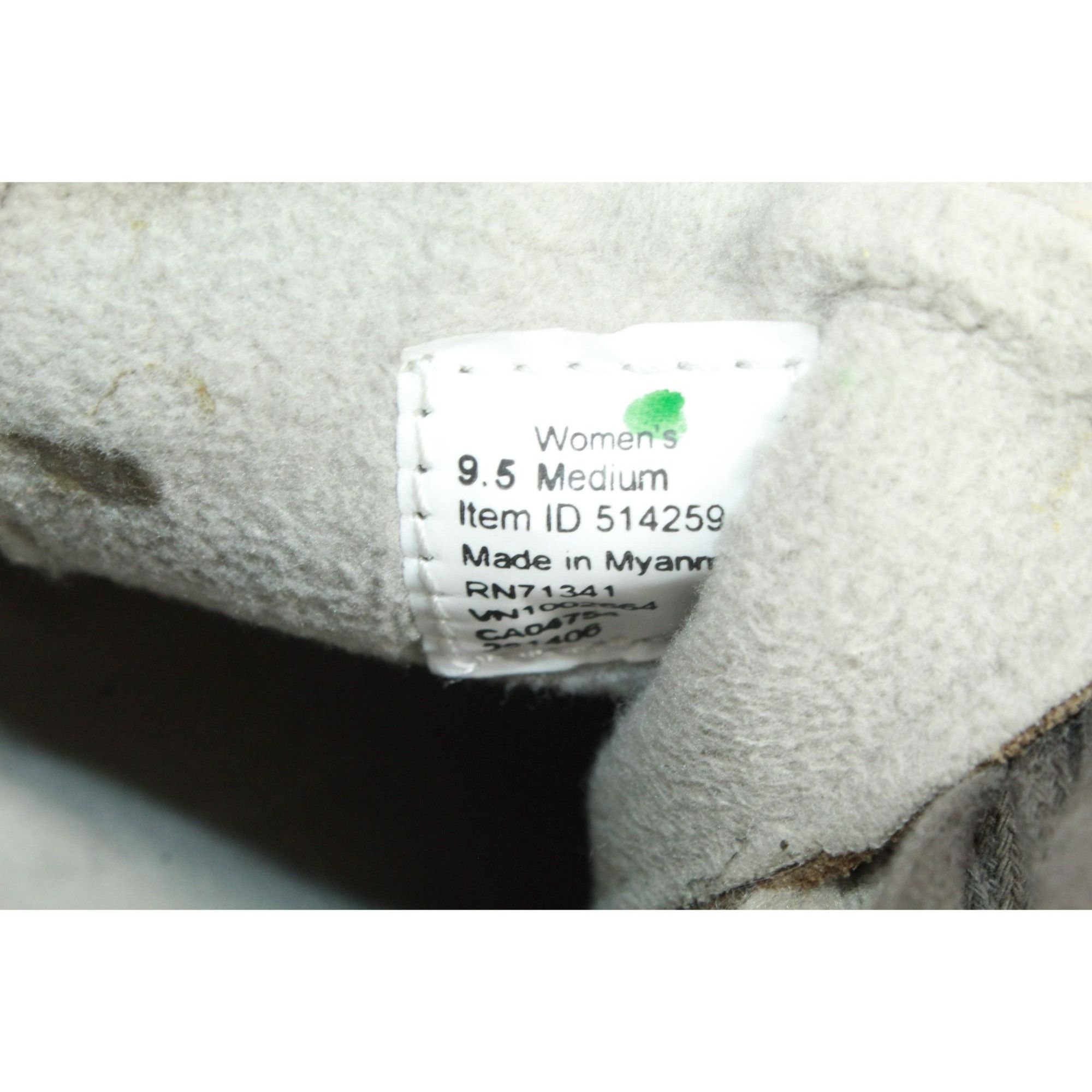 L.L. Bean × Leather LL Bean Leather Water Resistant Fleece Lined Cozy Boots Size US 9.5 / IT 39.5 - 8 Thumbnail
