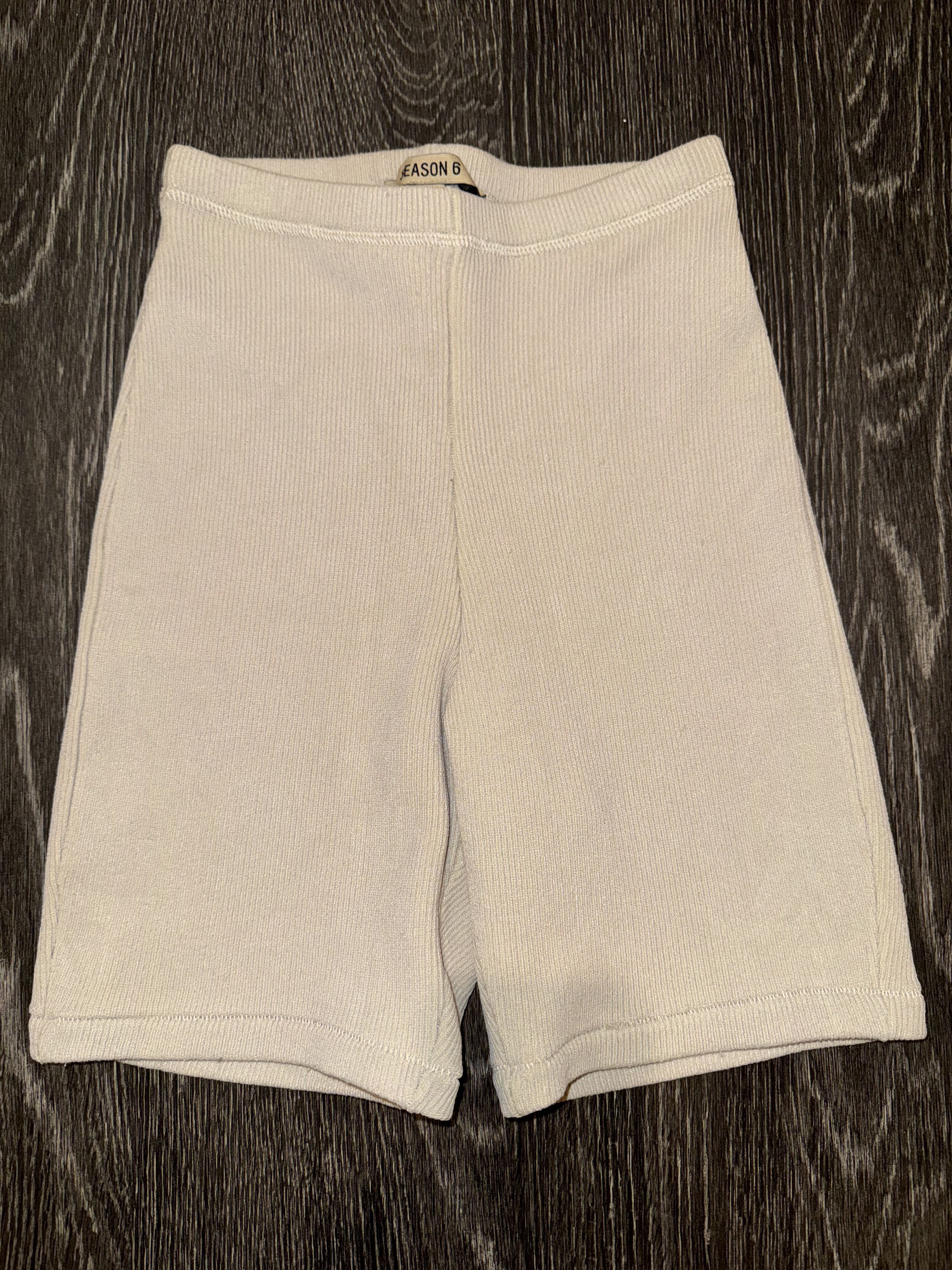 Yeezy Yeezy Season 6 Biker Shorts Size 25" / US 0 / IT 36 - 1 Thumbnail
