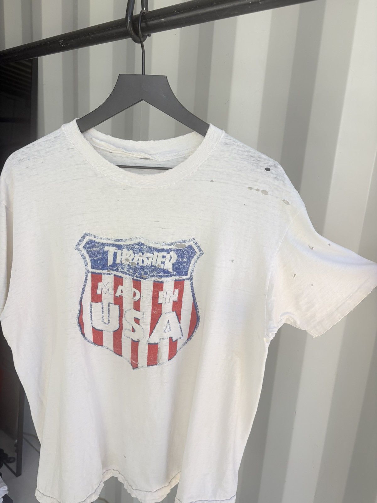 Vintage Thrasher Made In USA Thrashed Faded Distressed Shirt GRUNGE Size US XL / EU 56 / 4 - 1 Thumbnail