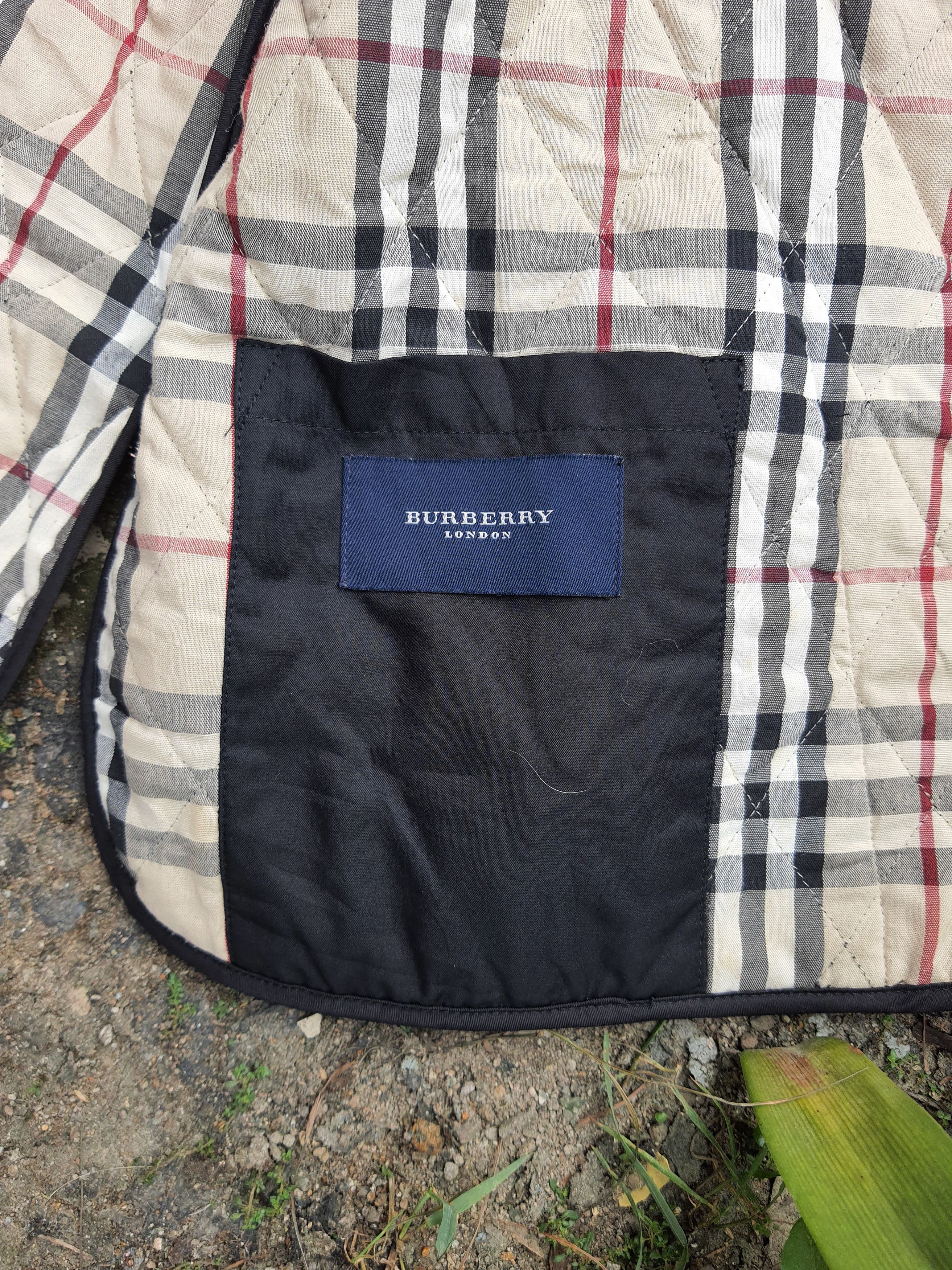 Burberry Burberry black quilted coated Size US L / EU 52-54 / 3 - 5 Thumbnail