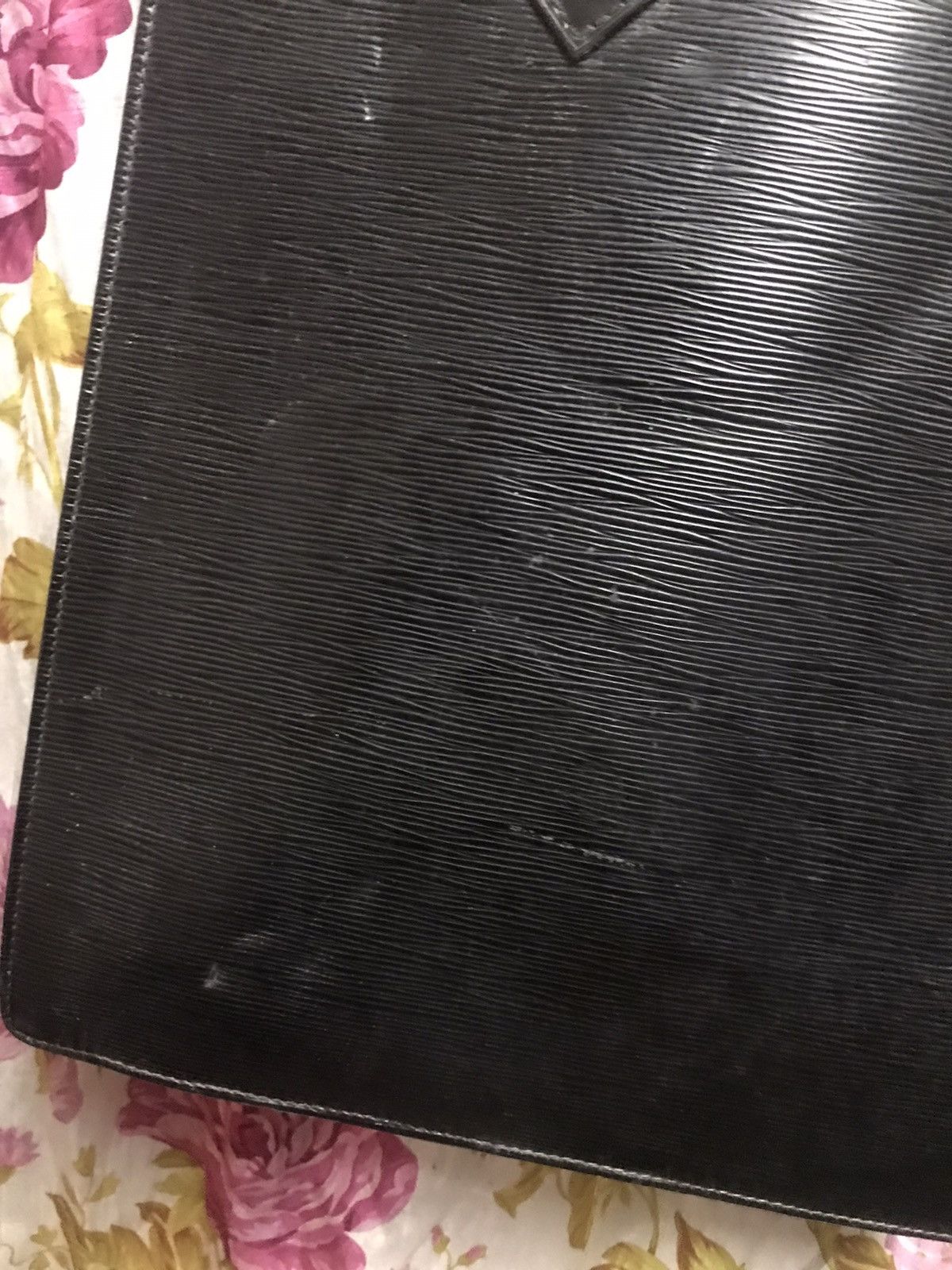 Louis Vuitton × Vintage Authentic Louis Vuitton Epi Sac Plat Handbag Size ONE SIZE - 6 Thumbnail