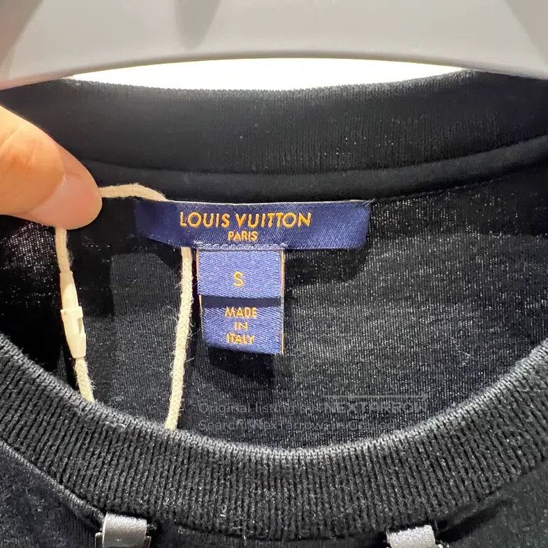 Louis Vuitton Louis Vuitton Planet monogram logo printed short sleeves Size US S / EU 44-46 / 1 - 2 Thumbnail