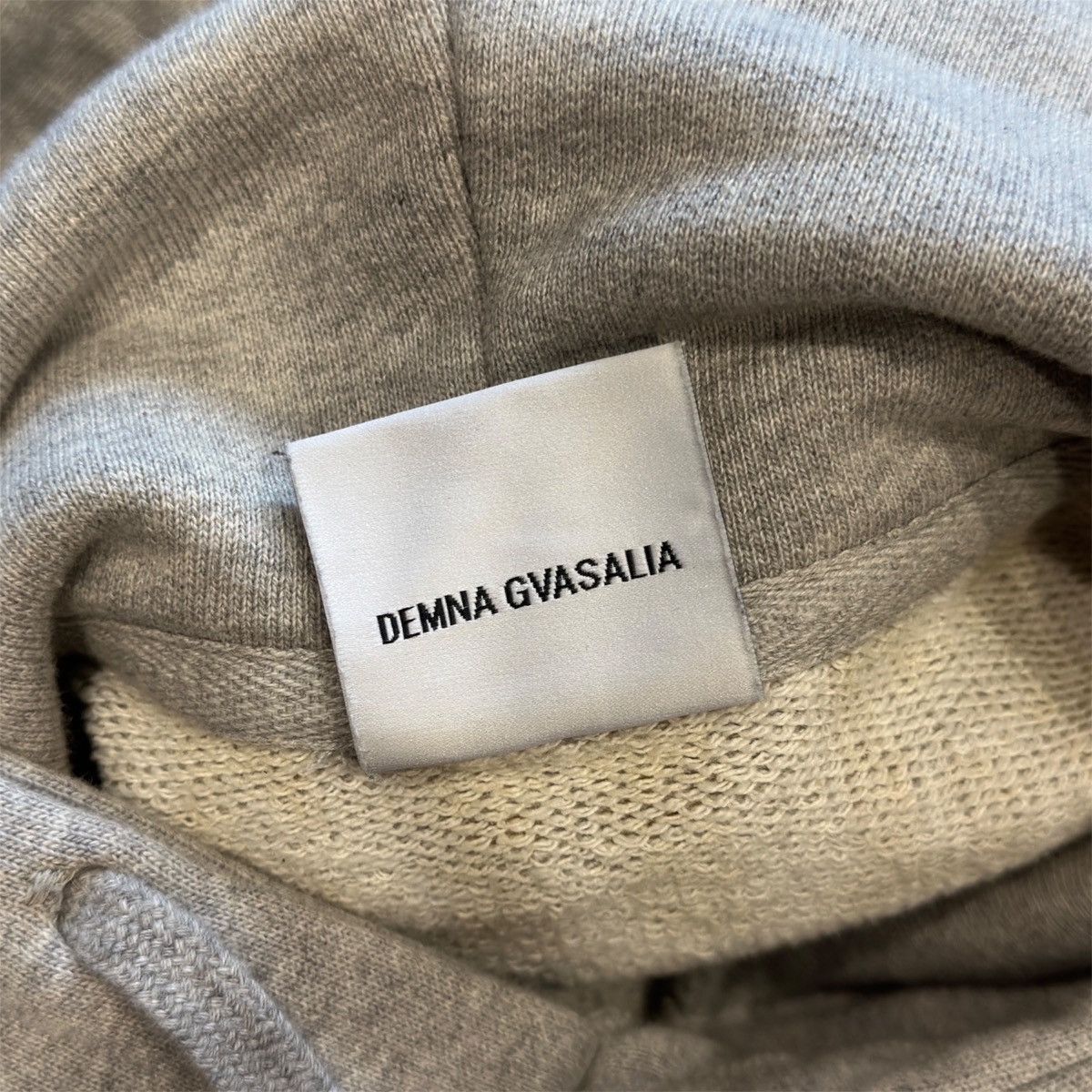 Vetements Vetements misplaced hoodie grey hoodie S size Size US XS / EU 42 / 0 - 6 Thumbnail