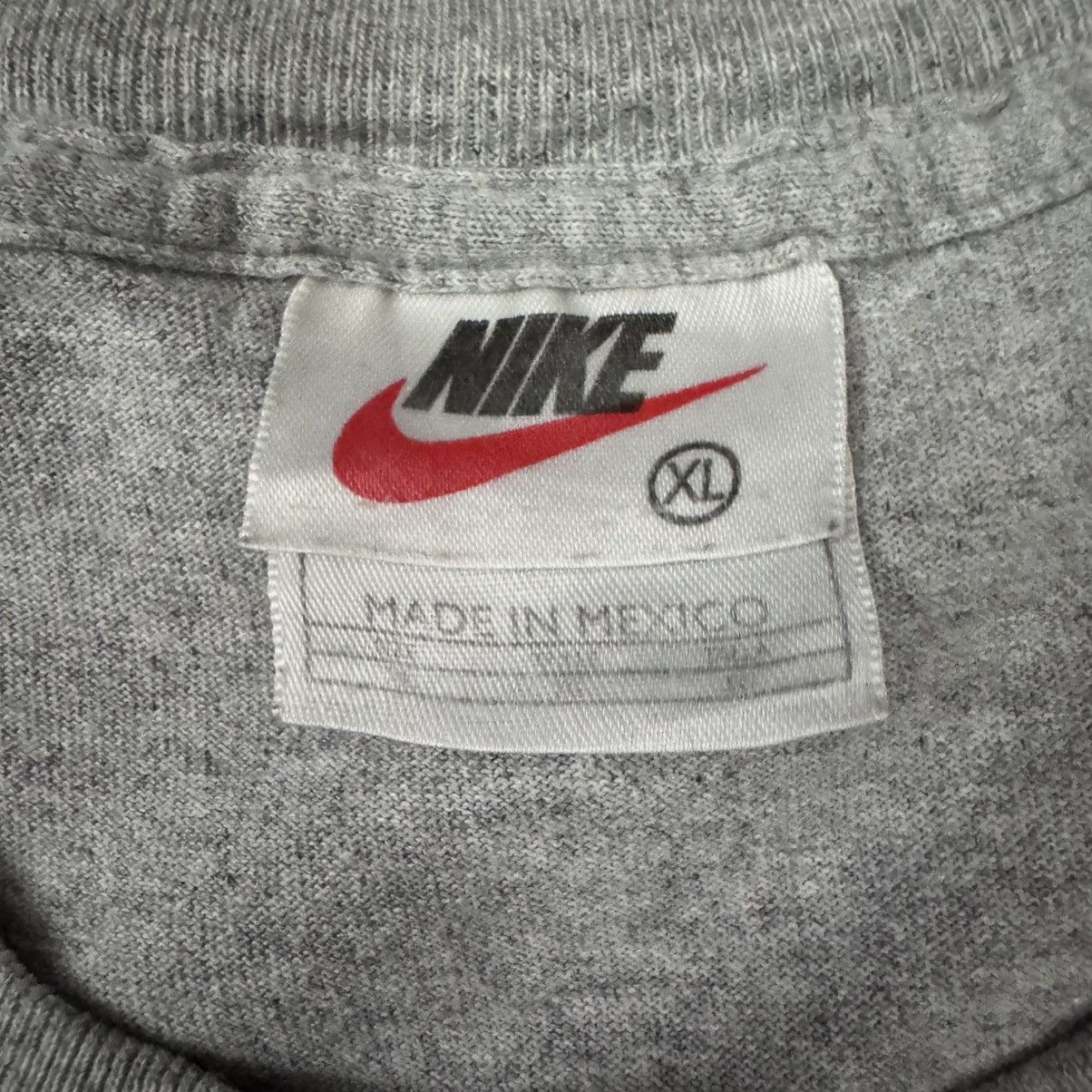 Nike Vintage Nike Athletics Tee Size US XL / EU 56 / 4 - 3 Thumbnail