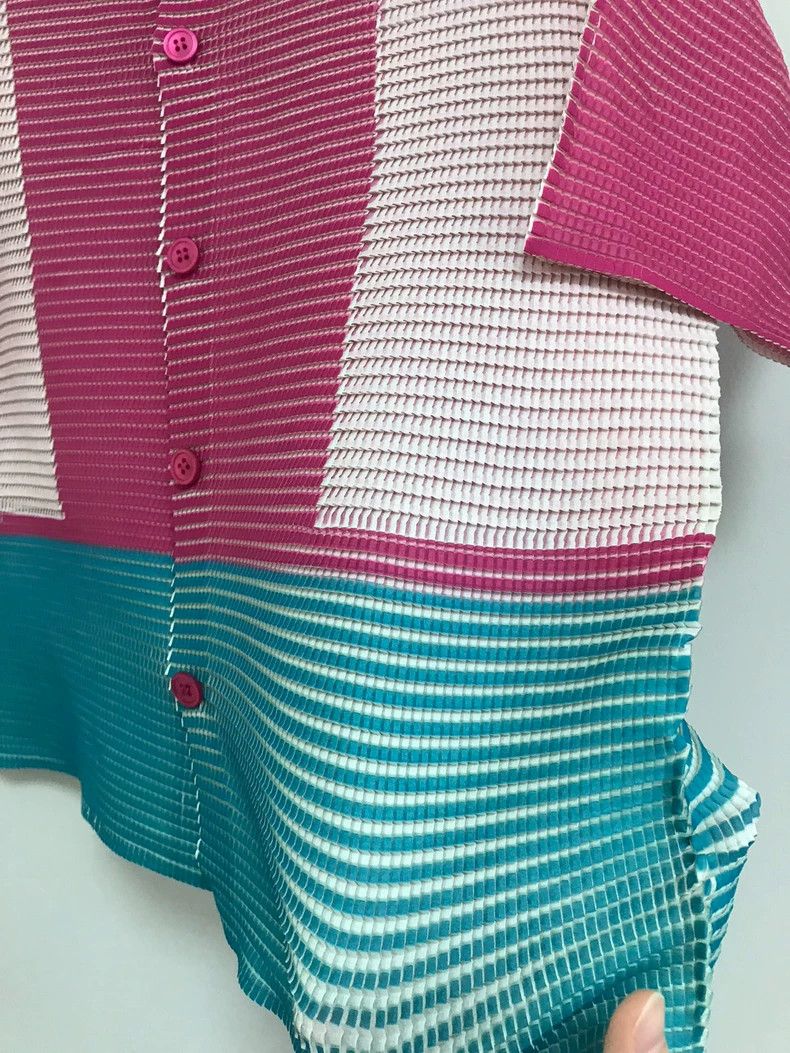 Issey Miyake Issey Miyake Pink and green color-blocked short-sleeved sh Size M / US 6-8 / IT 42-44 - 3 Thumbnail