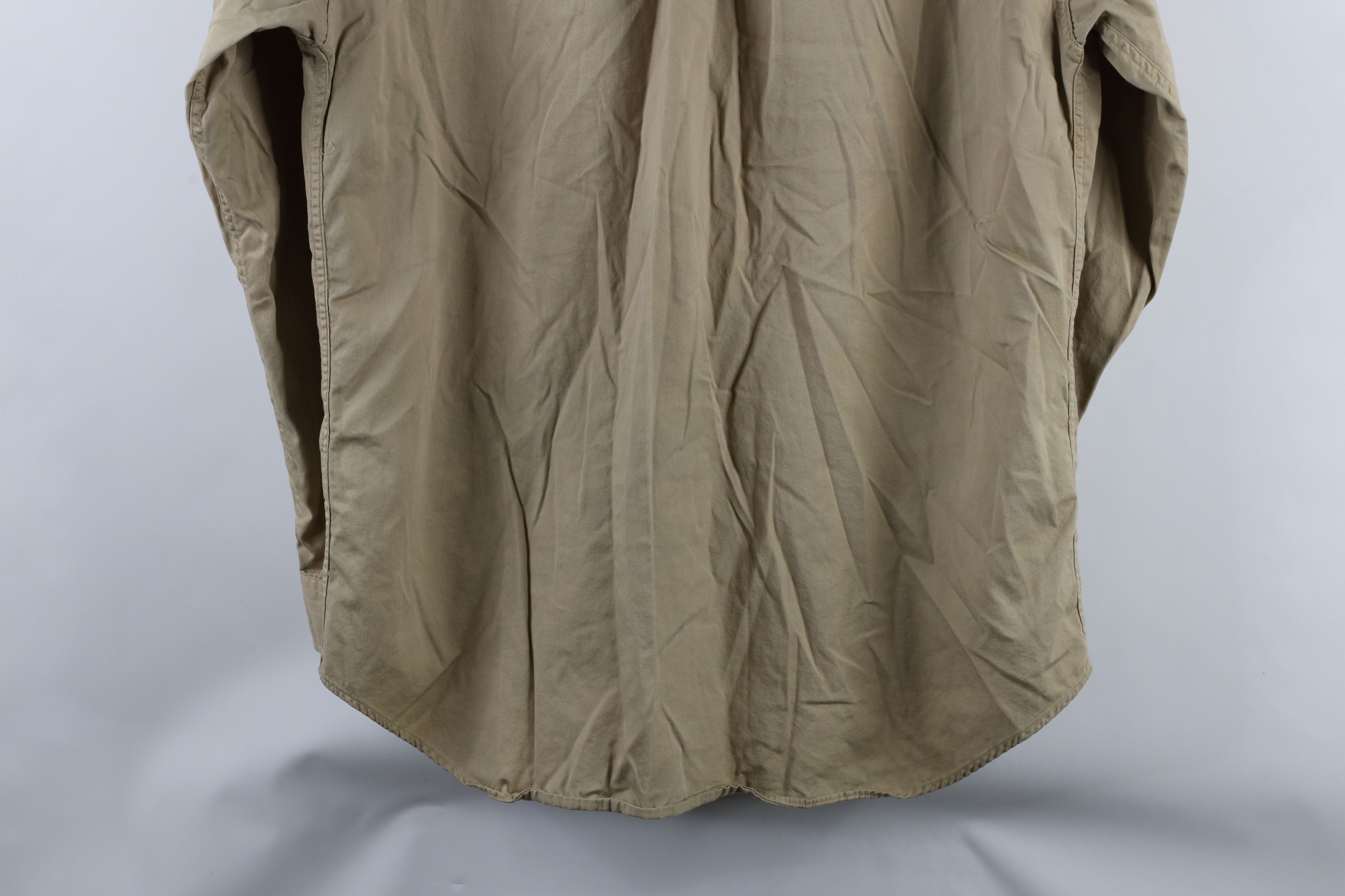 Helly Hansen × Vintage Vintage 90s Helly Hansen Spell Out Button Shirt Beige Size US M / EU 48-50 / 2 - 17 Thumbnail