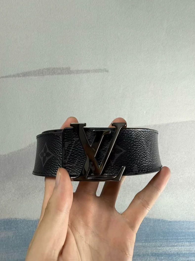 Louis Vuitton Louis Vuitton Black silver buckle full print belt Size ONE SIZE - 1 Thumbnail