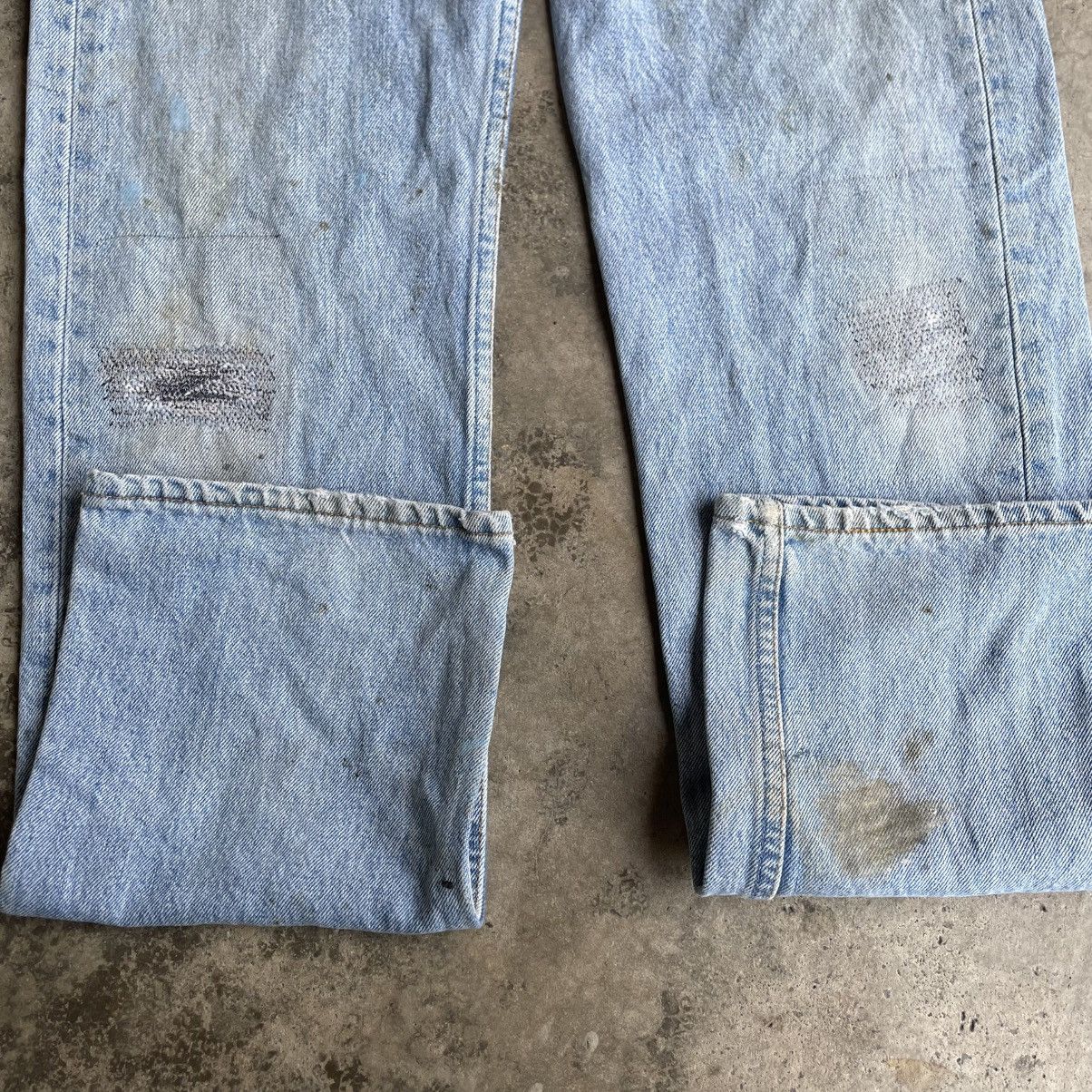 Levi's Vintage Clothing 🔥Vintage Levis 501 Splatter Paints Dirty Denim Jeans Size US 31 - 7 Thumbnail