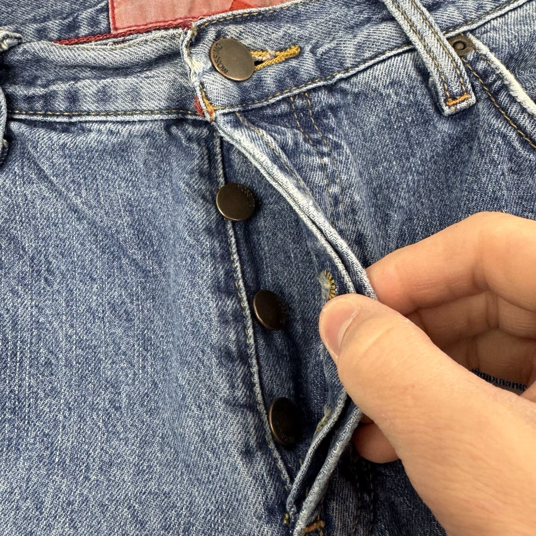 Mossimo VINTAGE Mossimo Jeans Button Fly 33x32 Adult Men Hipster Punk Y2K Skater Bootcut Blue Denim Cotton Regular Inseam 32 Mens Size US 33 - 4 Thumbnail