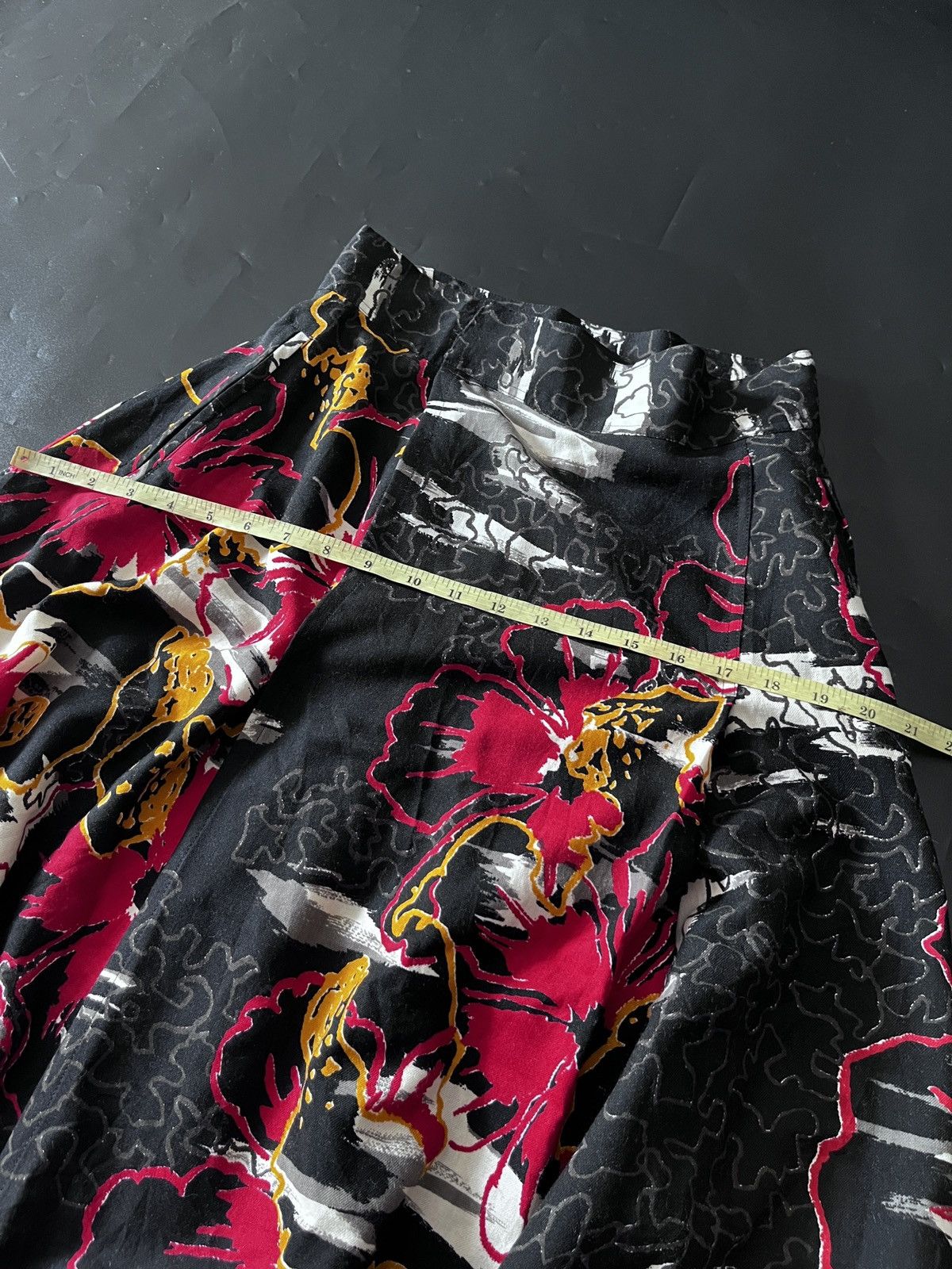 Japanese Brand JAPANESE TAKEZO CRAZY SKIRT YOHJI YAMAMOTO Size 27" / US 4 / IT 40 - 17 Thumbnail