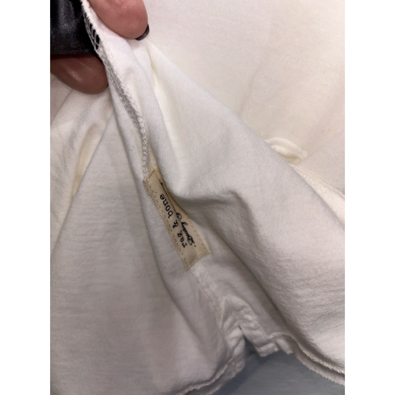 Rag & Bone rag & bone New York Miles Organic Cotton Pocket Tee Shirt Ivory L Crew Neck Short Sleeve Logo Pockets Men Size US L / EU 52-54 / 3 - 7 Thumbnail
