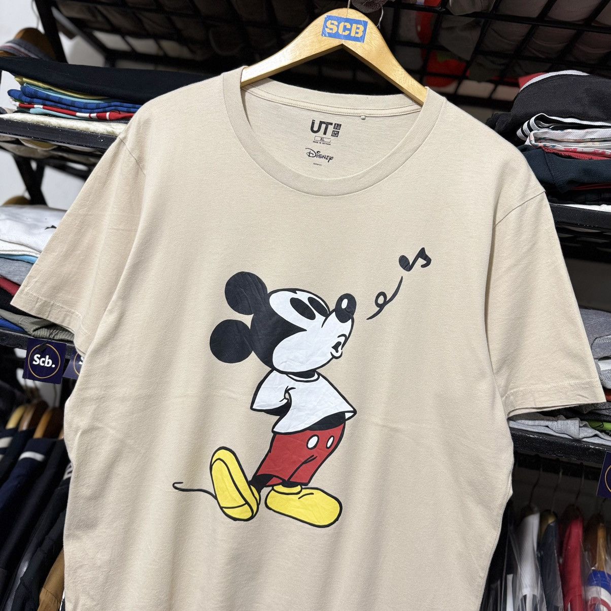 Uniqlo Uniqlo x disney mickey mouse tshirt Size US XL / EU 56 / 4 - 2 Thumbnail