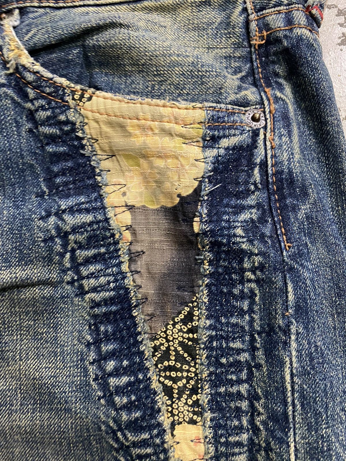 Takeo Kikuchi 1990s Japan Motive patch distressed light denim Size US 32 / EU 48 - 7 Thumbnail