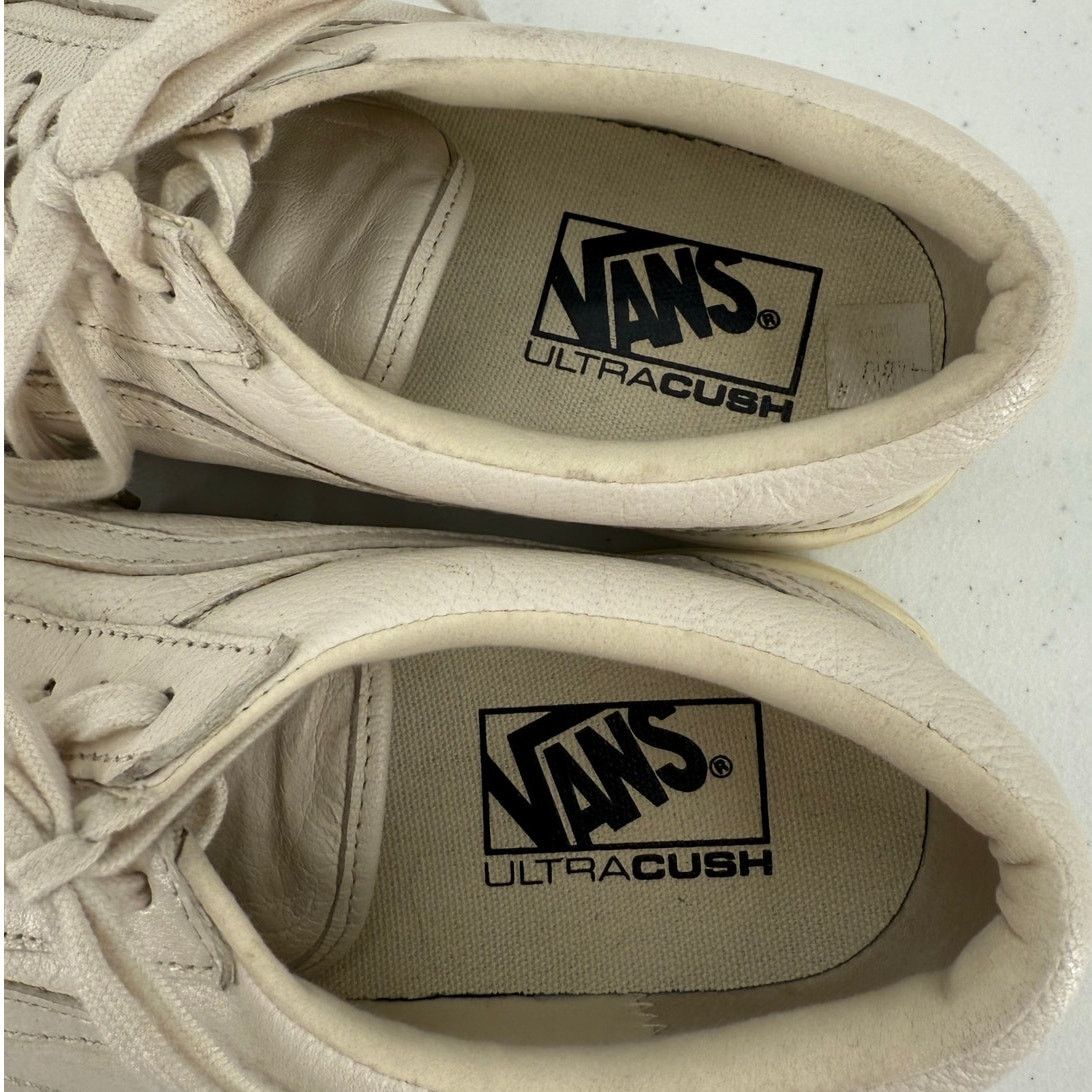 Vans Vans Unisex Old Skool Warm Beige/White Side Stripe Sneakers Size US 9 / EU 42 - 9 Thumbnail