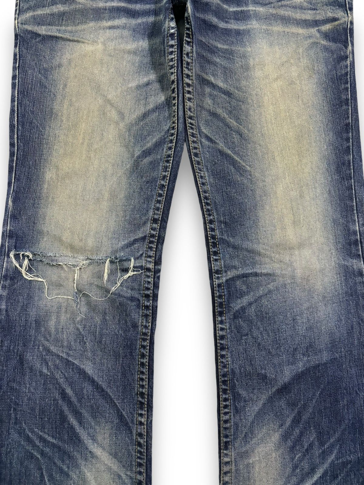Beauty Beast Vintage Lolita x Beast Studded Flare Distressed Punk Jeans Size US 35 - 7 Thumbnail