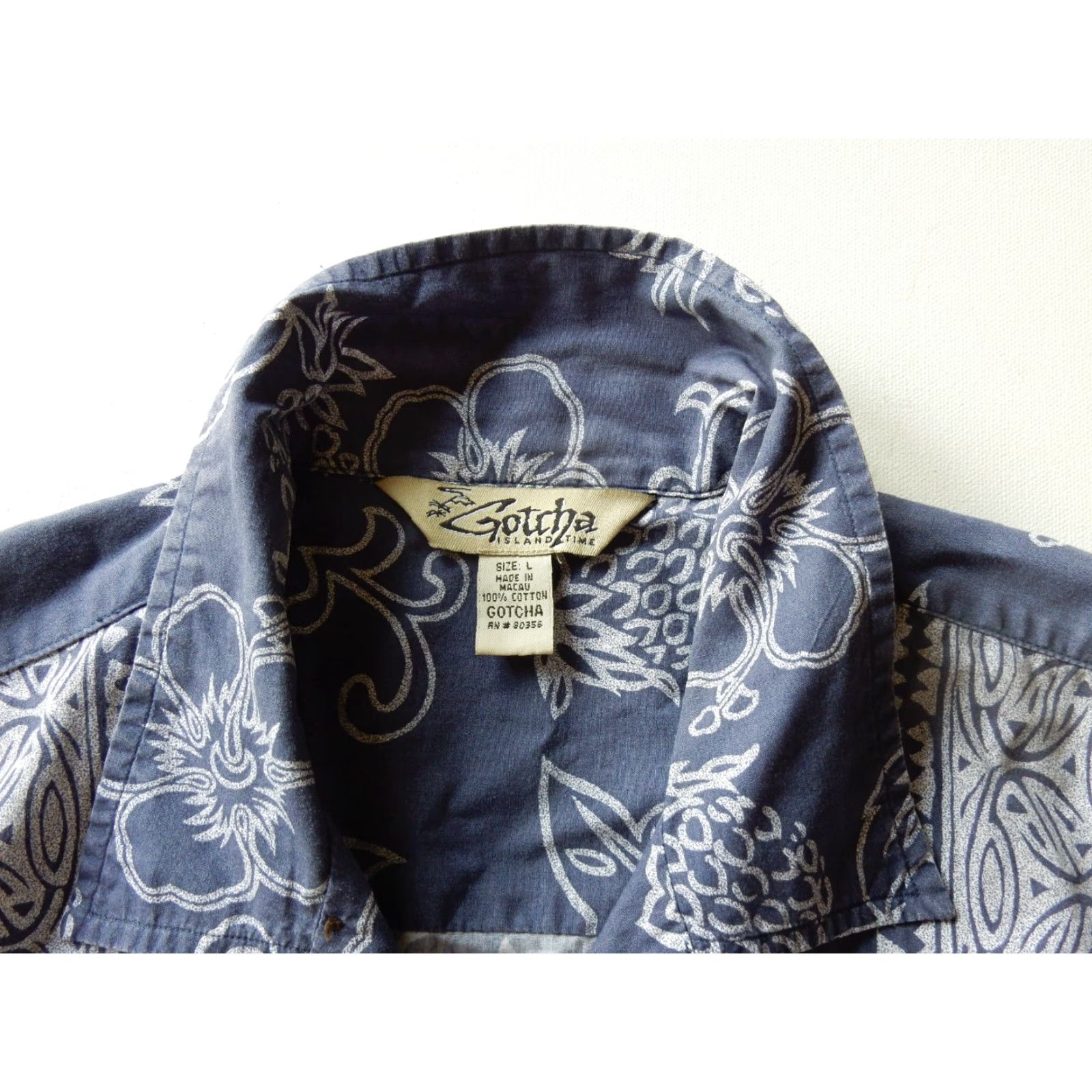 Gotcha VINTAGE Gotcha Men's Hawaiian Shirt Short Sleeve Button-Up Floral Pattern Size L Blue Size US L / EU 52-54 / 3 - 4 Thumbnail