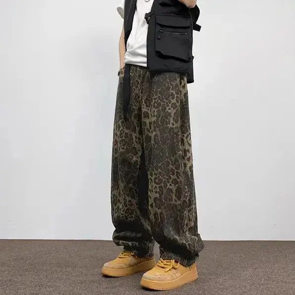 Japanese Brand Retro drape leopard print jeans Size US 32 / EU 48 - 2 Thumbnail