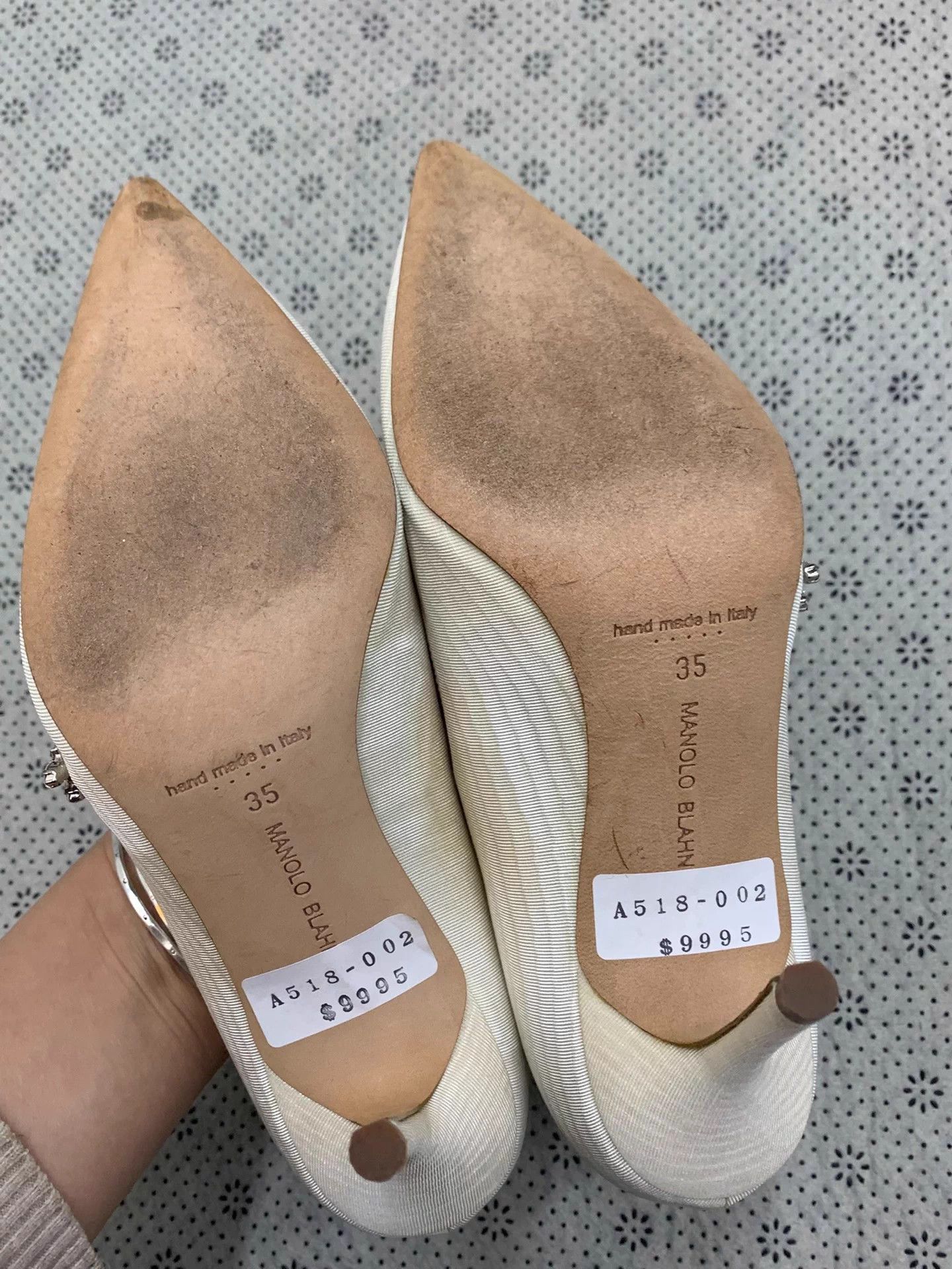 Manolo Blahnik New Manolo Blahnik Beige Wheat Crystal Heels 35 Size US 4 / IT 34 - 4 Thumbnail