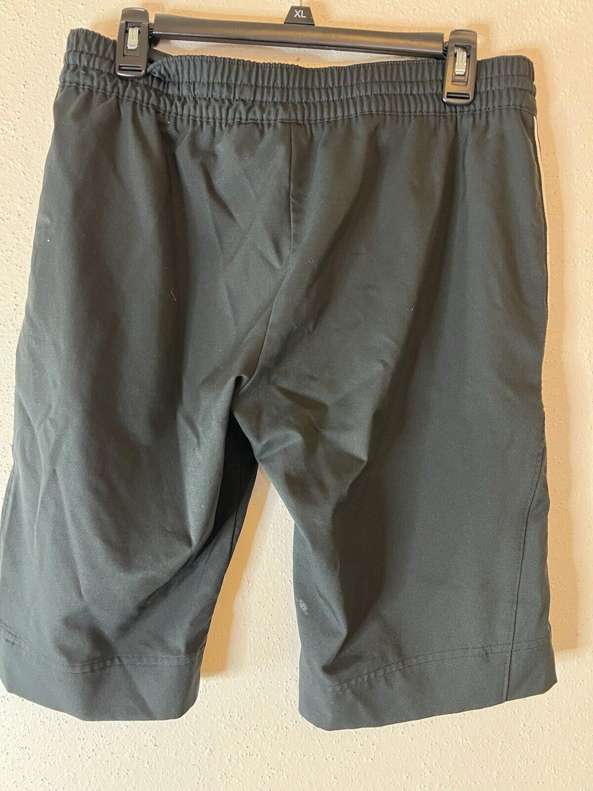 Nike Nike Women’s Black Knit Shorts Size M Side Stripe Pockets Size 32" / US 10 / IT 46 - 4 Thumbnail