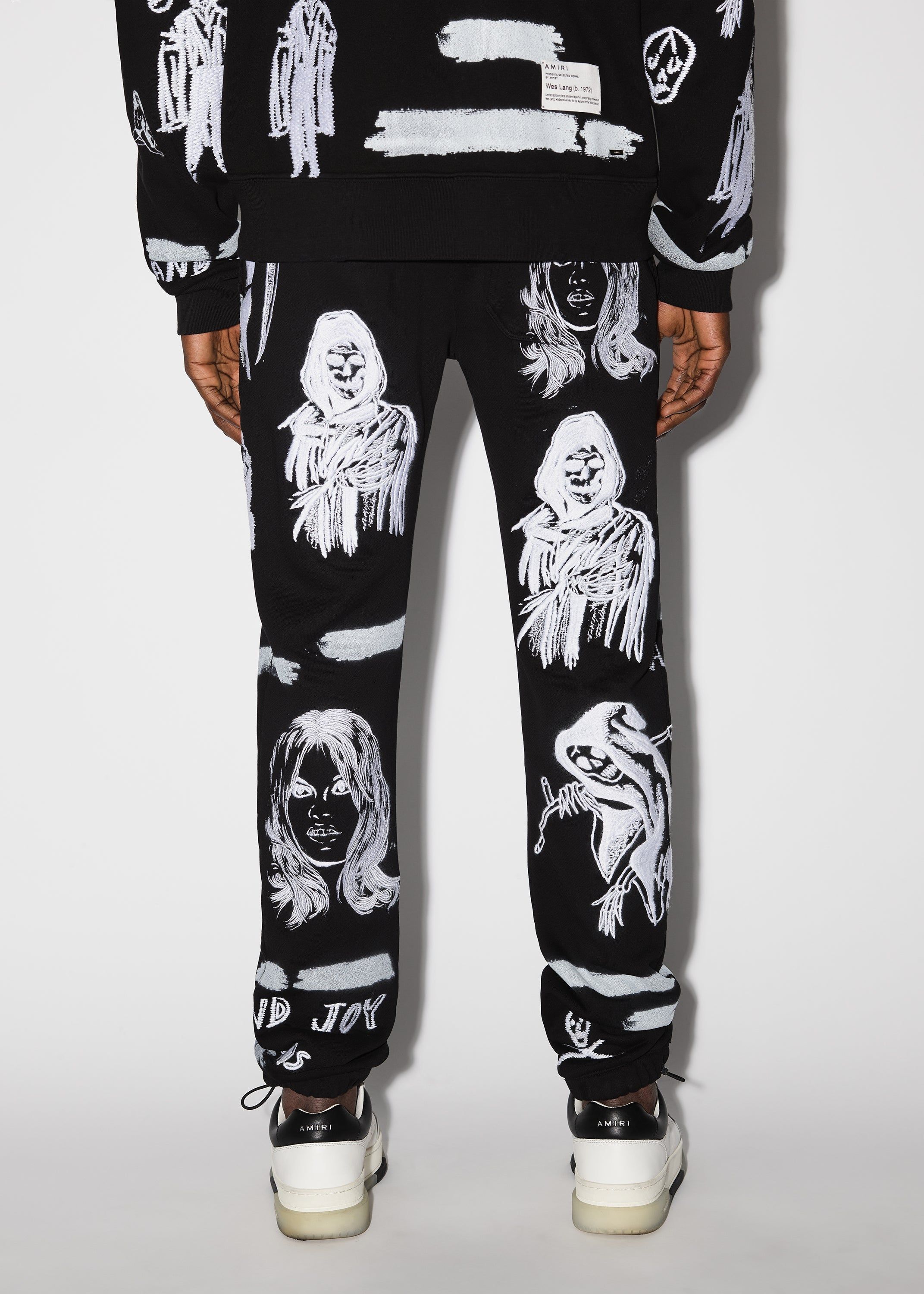 Amiri × Wes Lang o1w1db10125 Embroidery Sweatpant & Jogger in Black/White Size US 34 / EU 50 - 2 Thumbnail