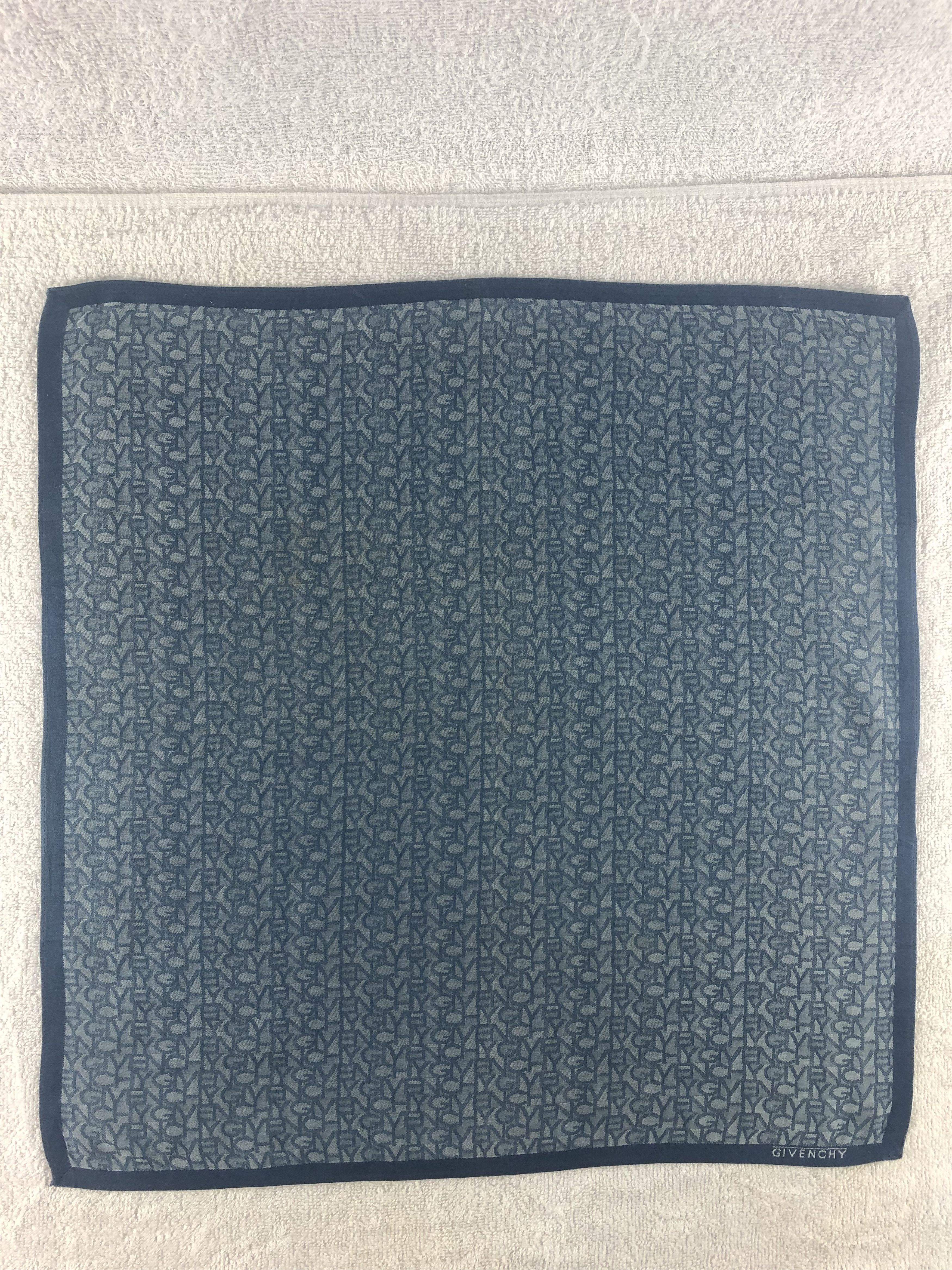 Vintage Givenchy Handkerchief / Bandana / Neckerchief Size ONE SIZE - 3 Thumbnail