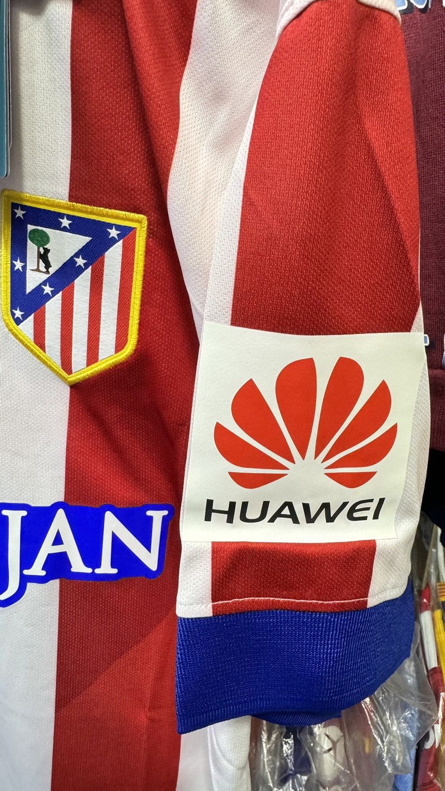 Nike Atletico Madrid 14/15 home shirt #7 Griezmann (Bnwt) Size US S / EU 44-46 / 1 - 6 Thumbnail