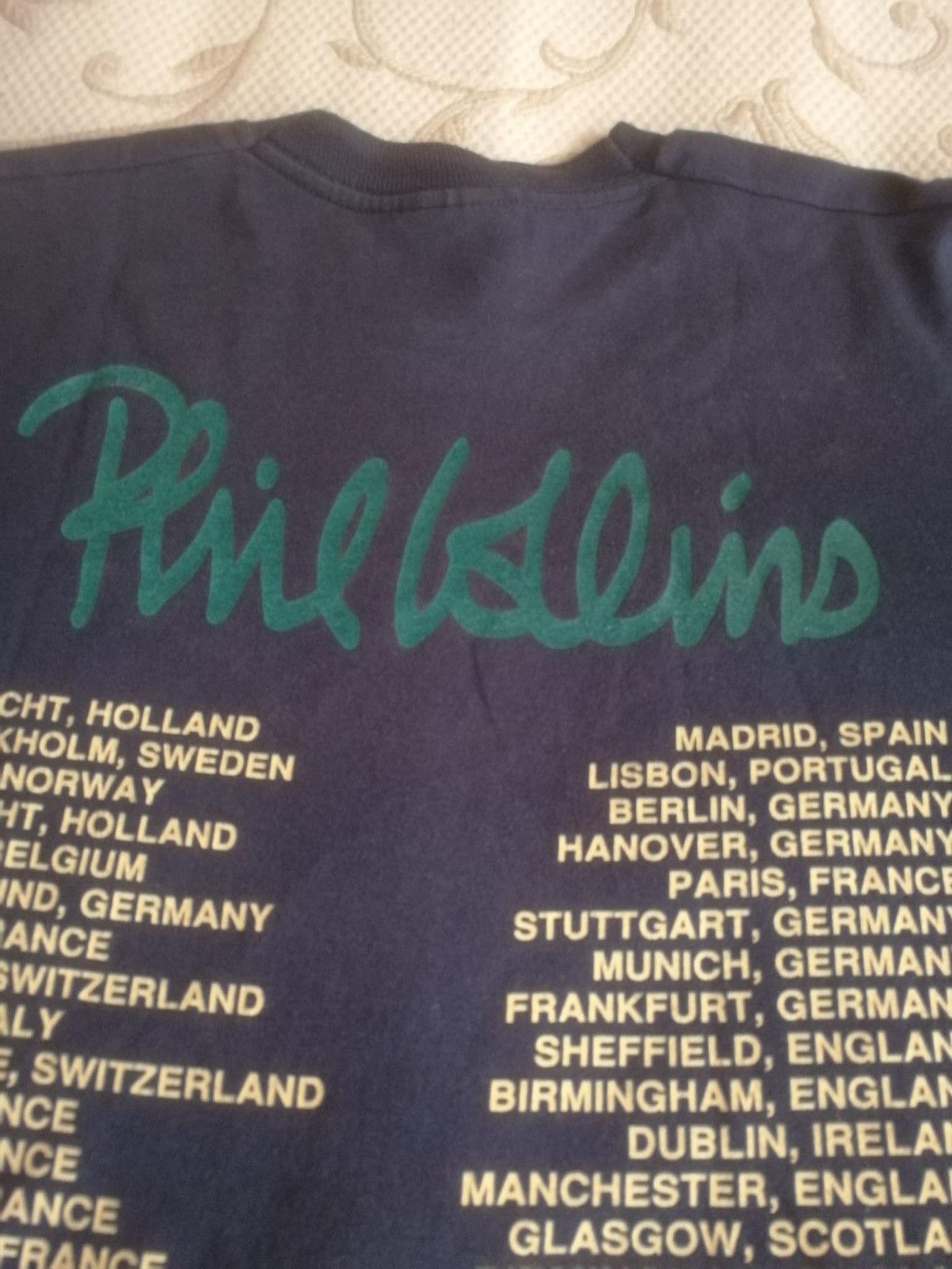 Band Tees VINTAGE 1994 PHILIP COLLINS TEE TOUR RARE Y2K Size US XL / EU 56 / 4 - 10 Thumbnail