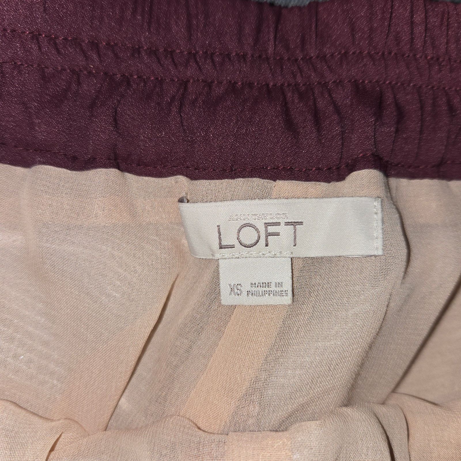 Loft Loft sequin shorts lined sz XS Size 26" / US 2 / IT 38 - 4 Thumbnail
