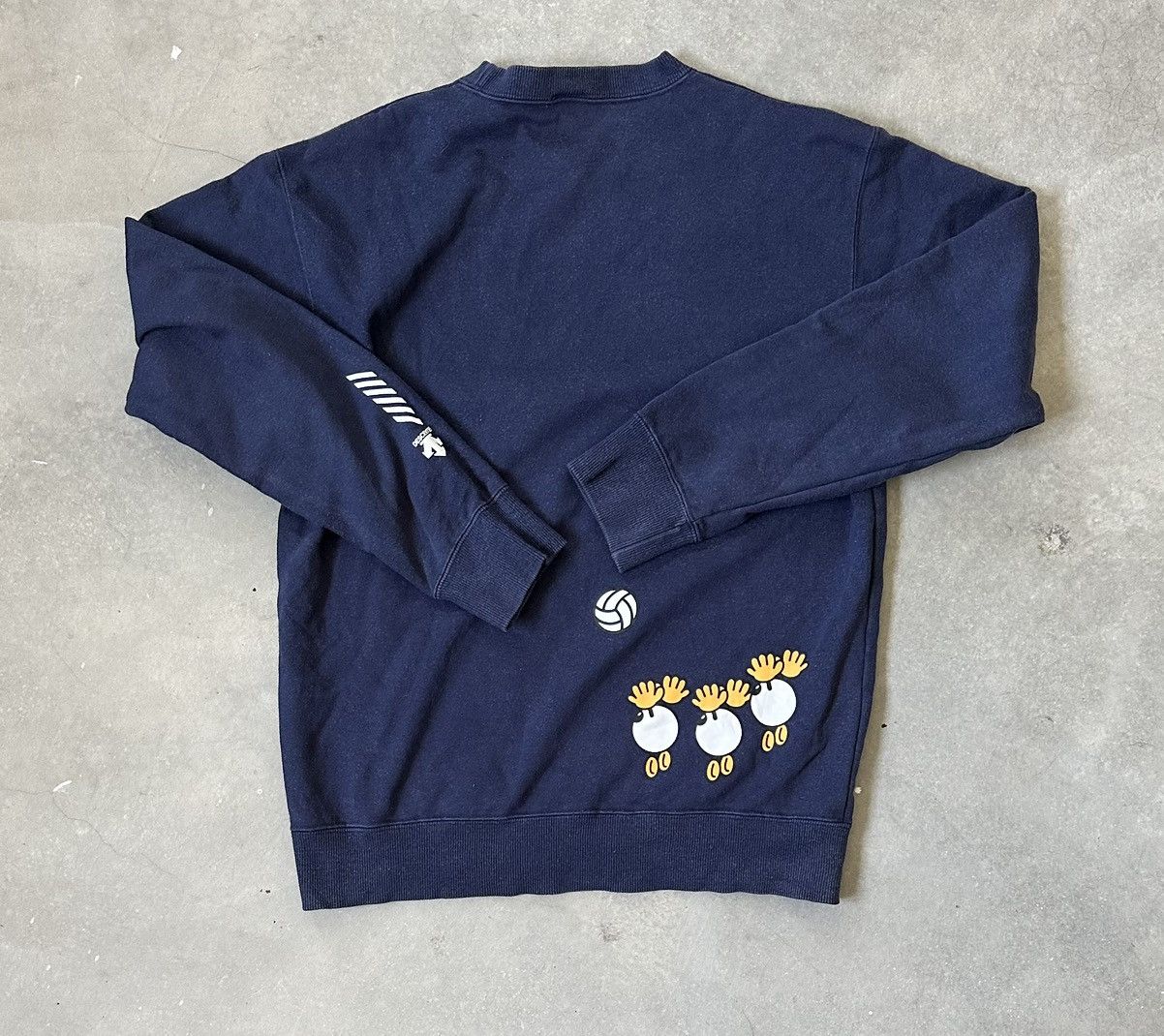 Descente VINTAGE DESCENTE FUJI TELEVISION SWEATSHIRT Size US M / EU 48-50 / 2 - 8 Thumbnail