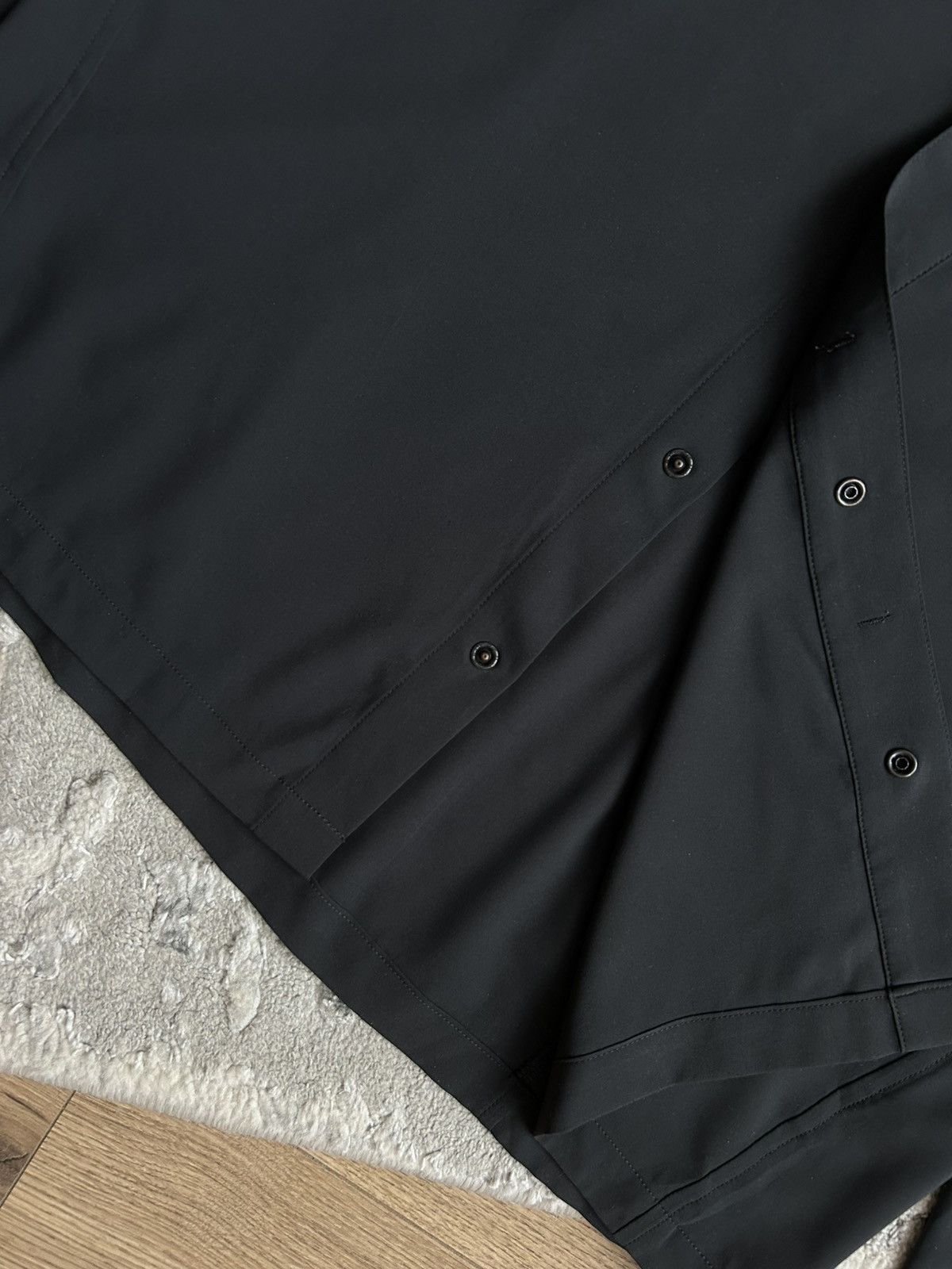 Arc’teryx Man’s Gorpcore gray shirt size S