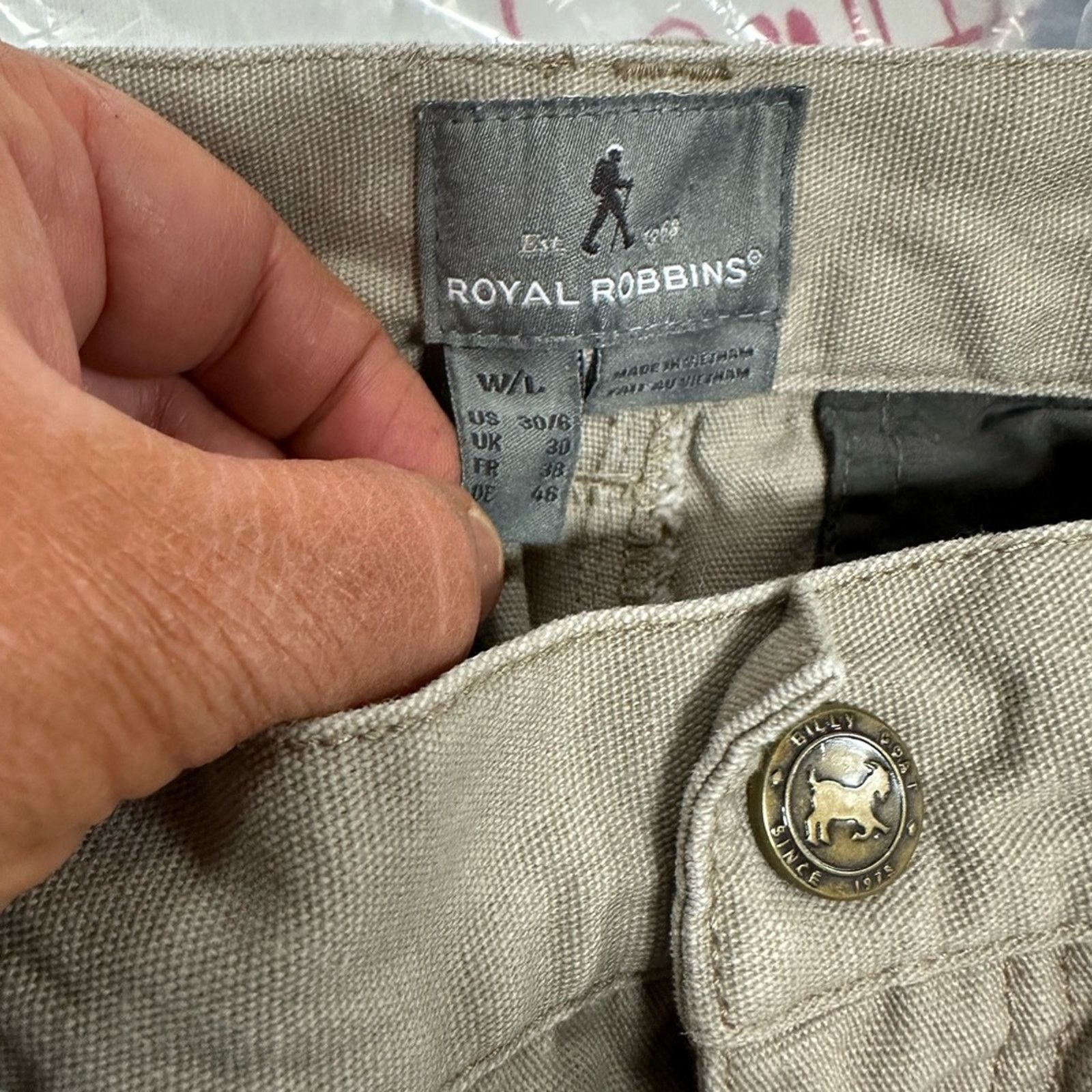 Royal Robbins Royal Robbin’s Khaki Shortss Size US 30 / EU 46 - 2 Thumbnail