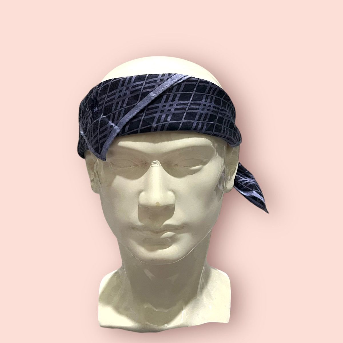 Burberry × Designer × Vintage VTG BURBERRY COTTON SILK HANDKERCHIEF/POCKETSQUARE/BANDANA Size ONE SIZE - 12 Thumbnail