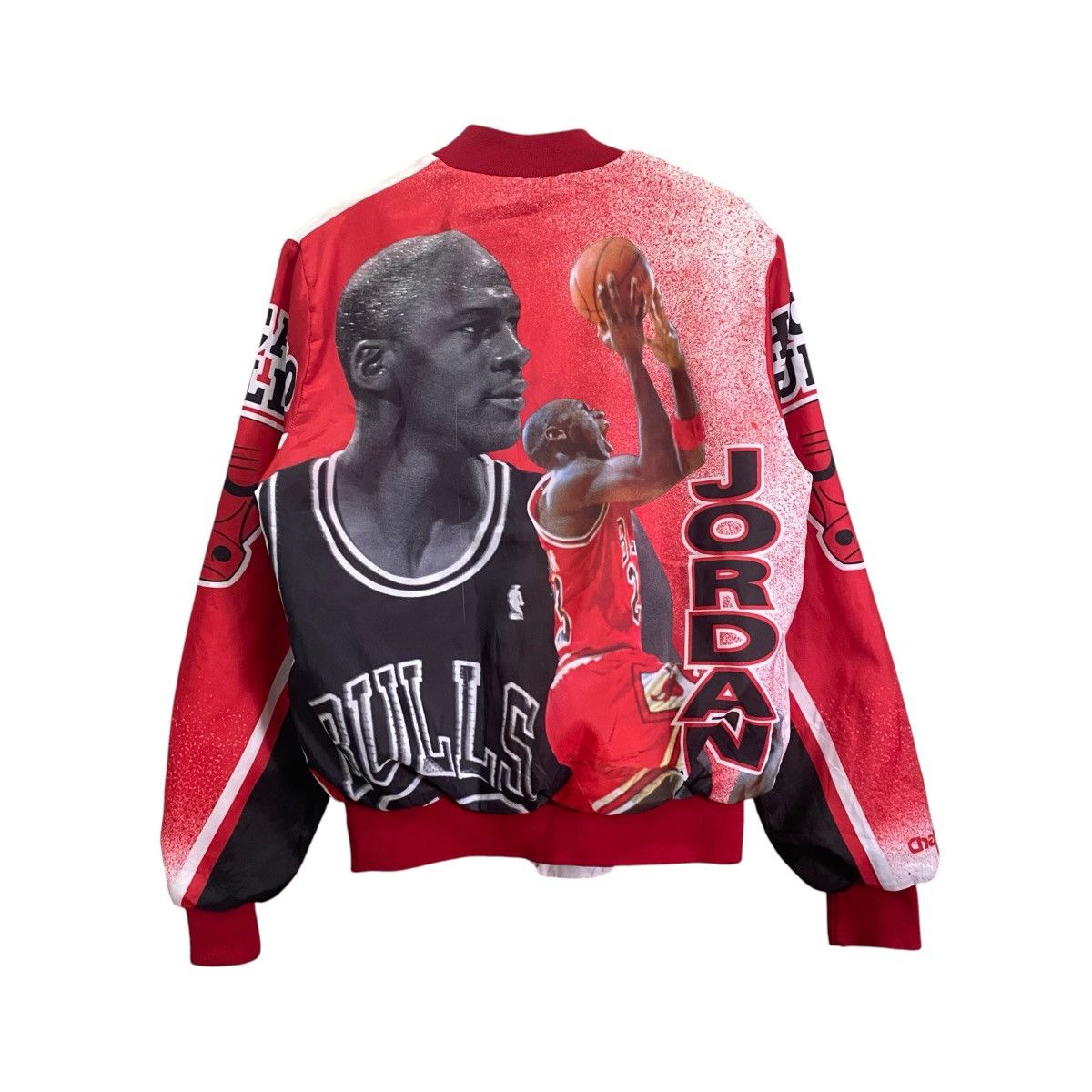 Chalk Line VTG 90s Michael Jordan Chicago Bulls Chalk Line Fanimation Size US S / EU 44-46 / 1 - 1 Thumbnail