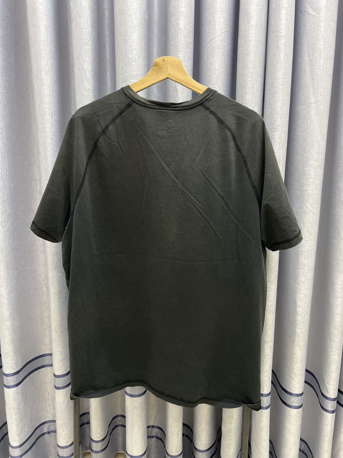 Carhartt Y2K Thrashed Faded Carhartt Pocket Tee Size US XL / EU 56 / 4 - 5 Thumbnail