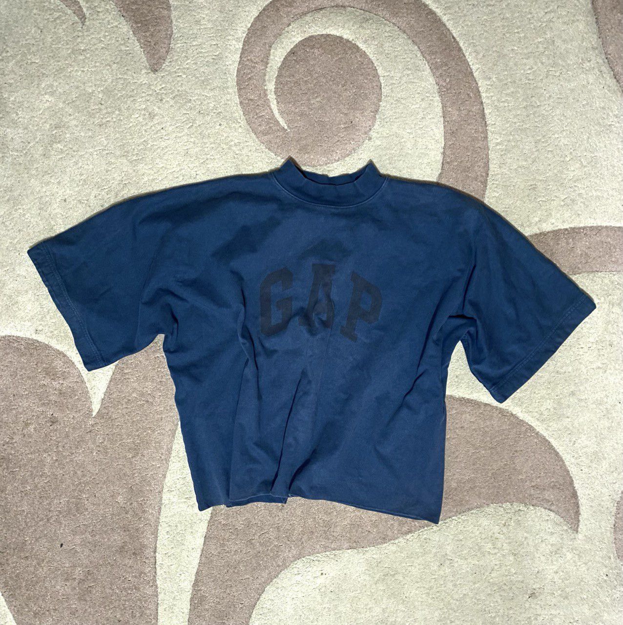 Balenciaga × Gap × Yeezy Balenciaga Yeezy Yzy Gap Cropped NoSeam Dove Tee Size US M / EU 48-50 / 2 - 3 Thumbnail