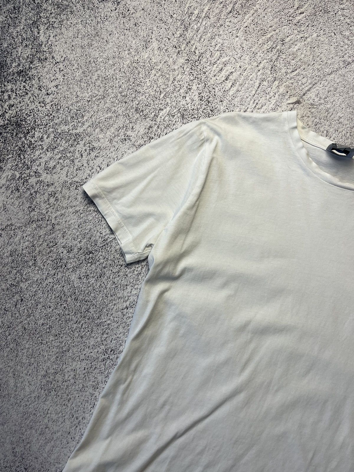 Vintage Mens Vivienne Westwood T Shirt Luxury tee Size US S / EU 44-46 / 1 - 5 Thumbnail