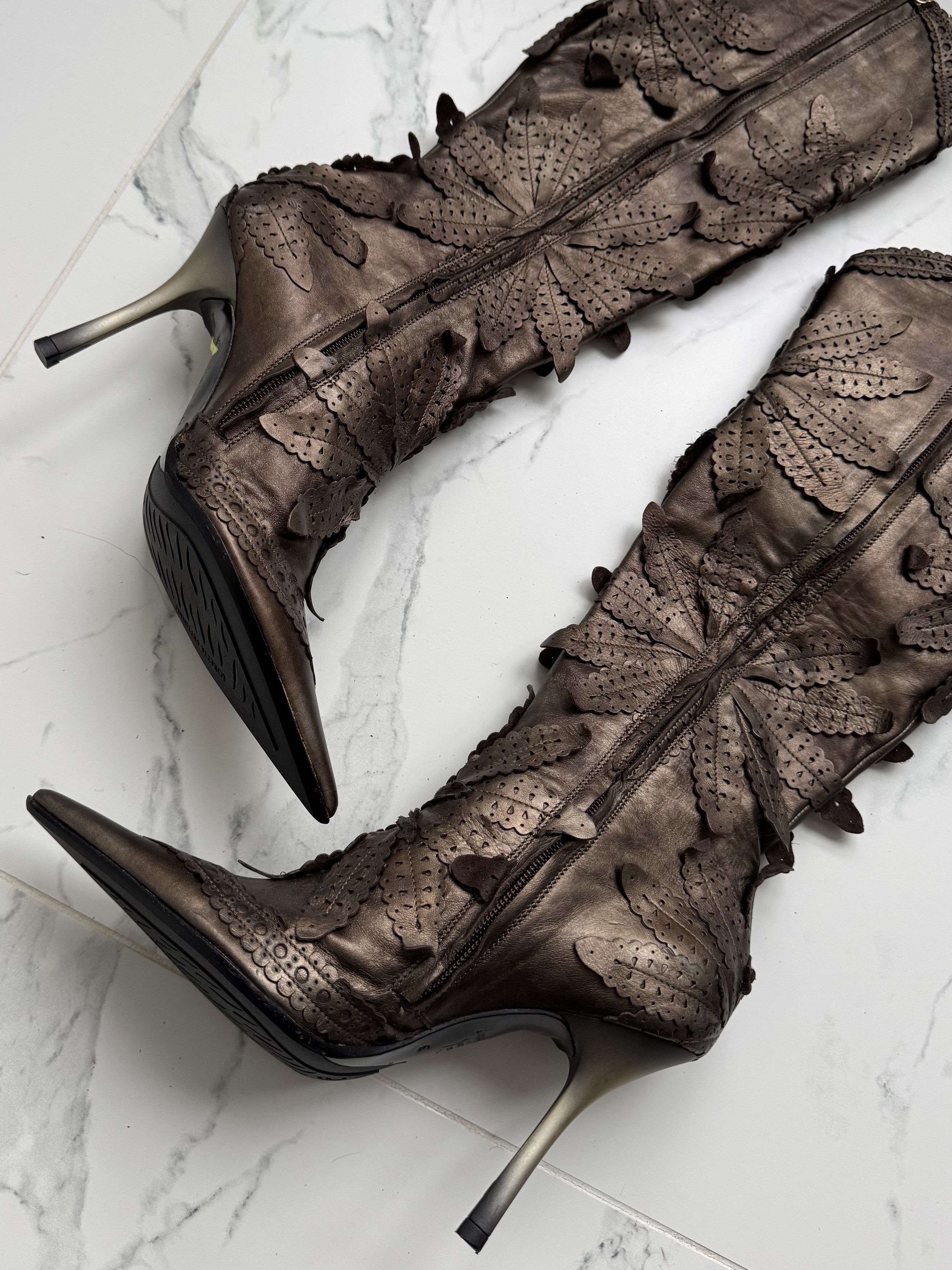 Vintage Vintage Leather Knee High Boots Floral Appliqué Heels Size US 6 / IT 36 - 5 Thumbnail