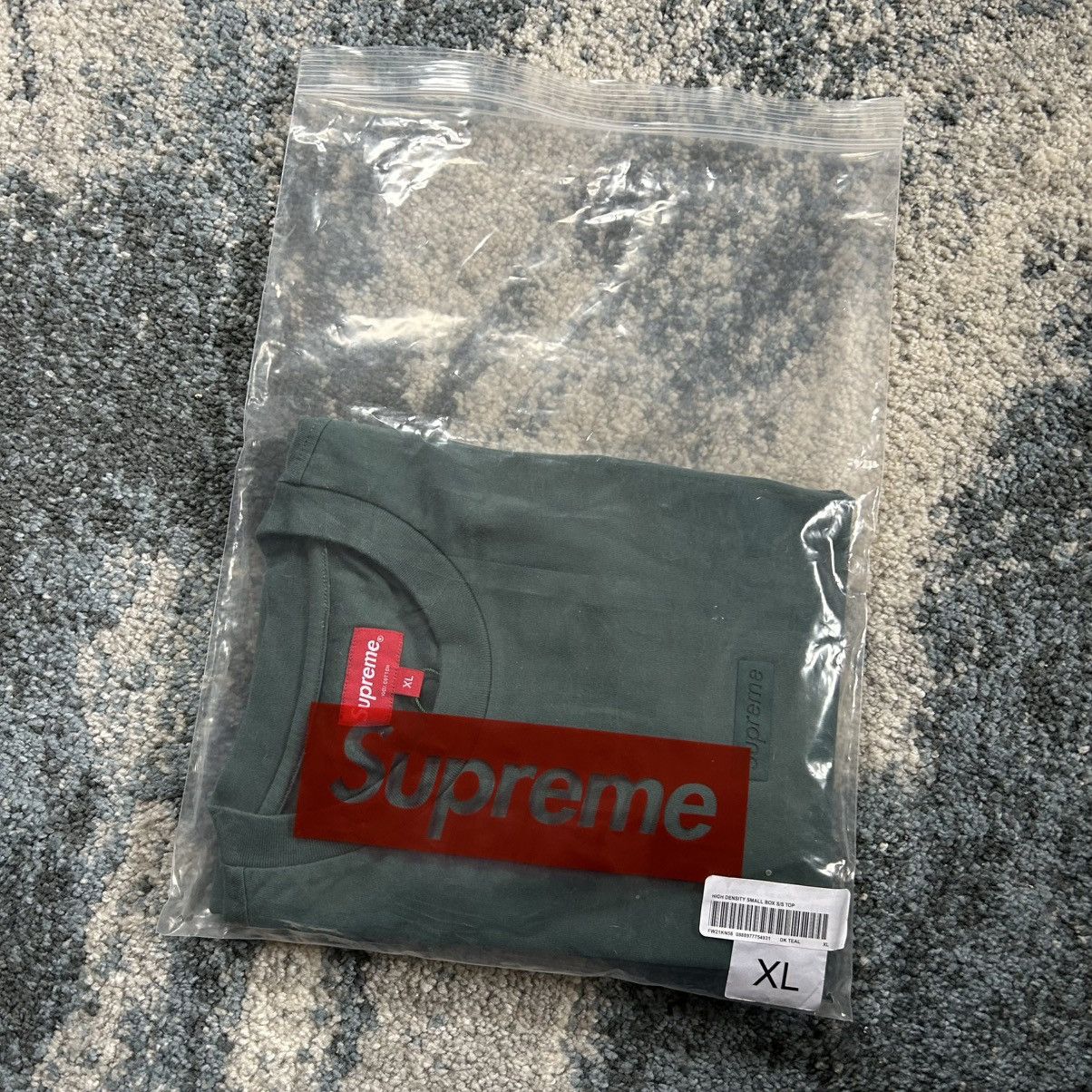 Supreme HiGH DENSiTY SMALL BOX LOGO S/S TOP SHORTSLEEVE TEE AQUA Size US XL / EU 56 / 4 - 4 Thumbnail