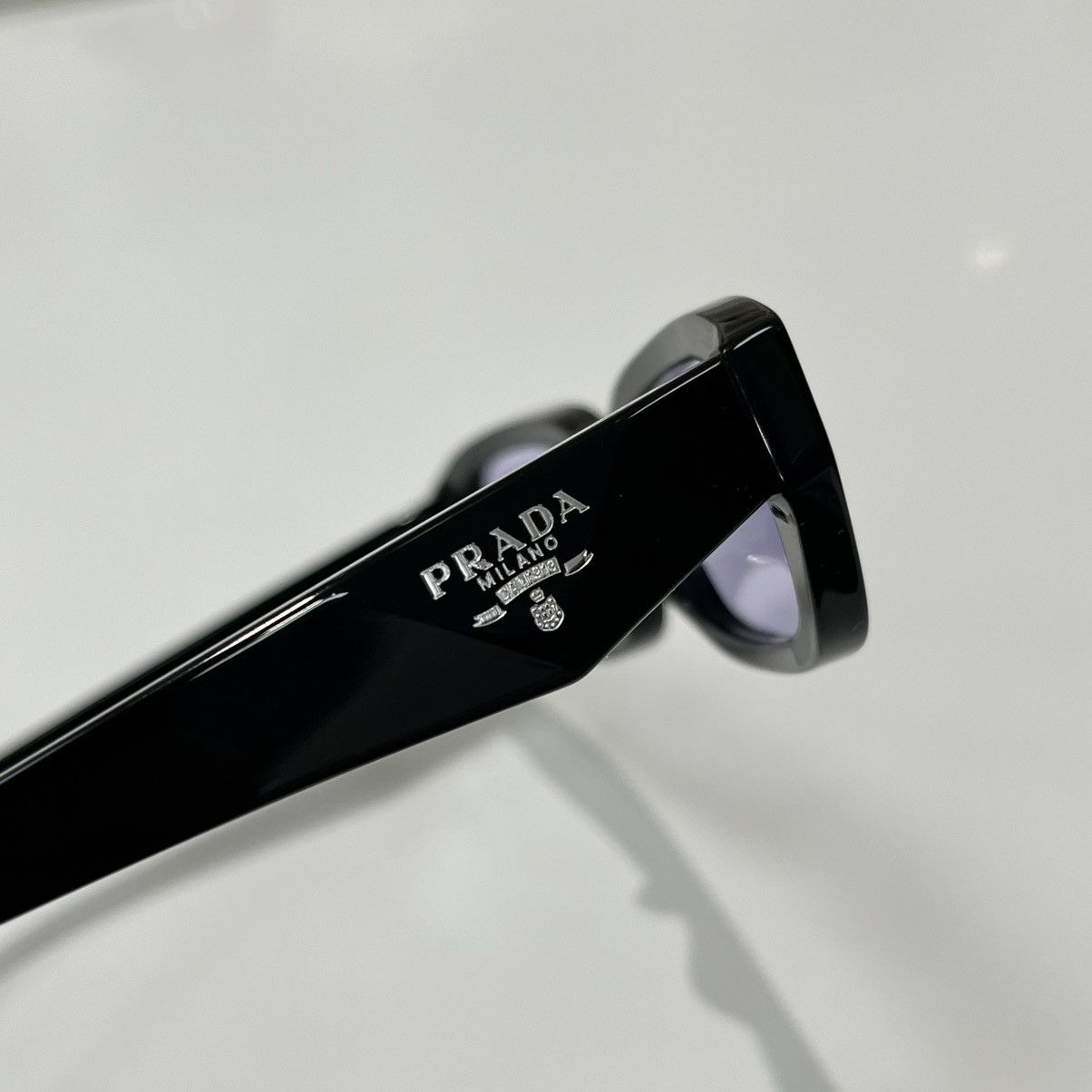 Prada Prada Sunglasses Black Size ONE SIZE - 6 Thumbnail