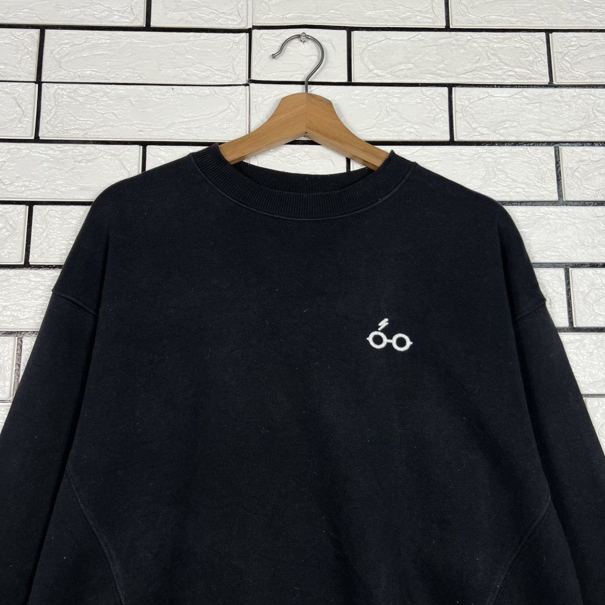 Other HARRY POTTER OCULUS REPARO SWEATSHIRT #4298-C195 Size US S / EU 44-46 / 1 - 5 Thumbnail