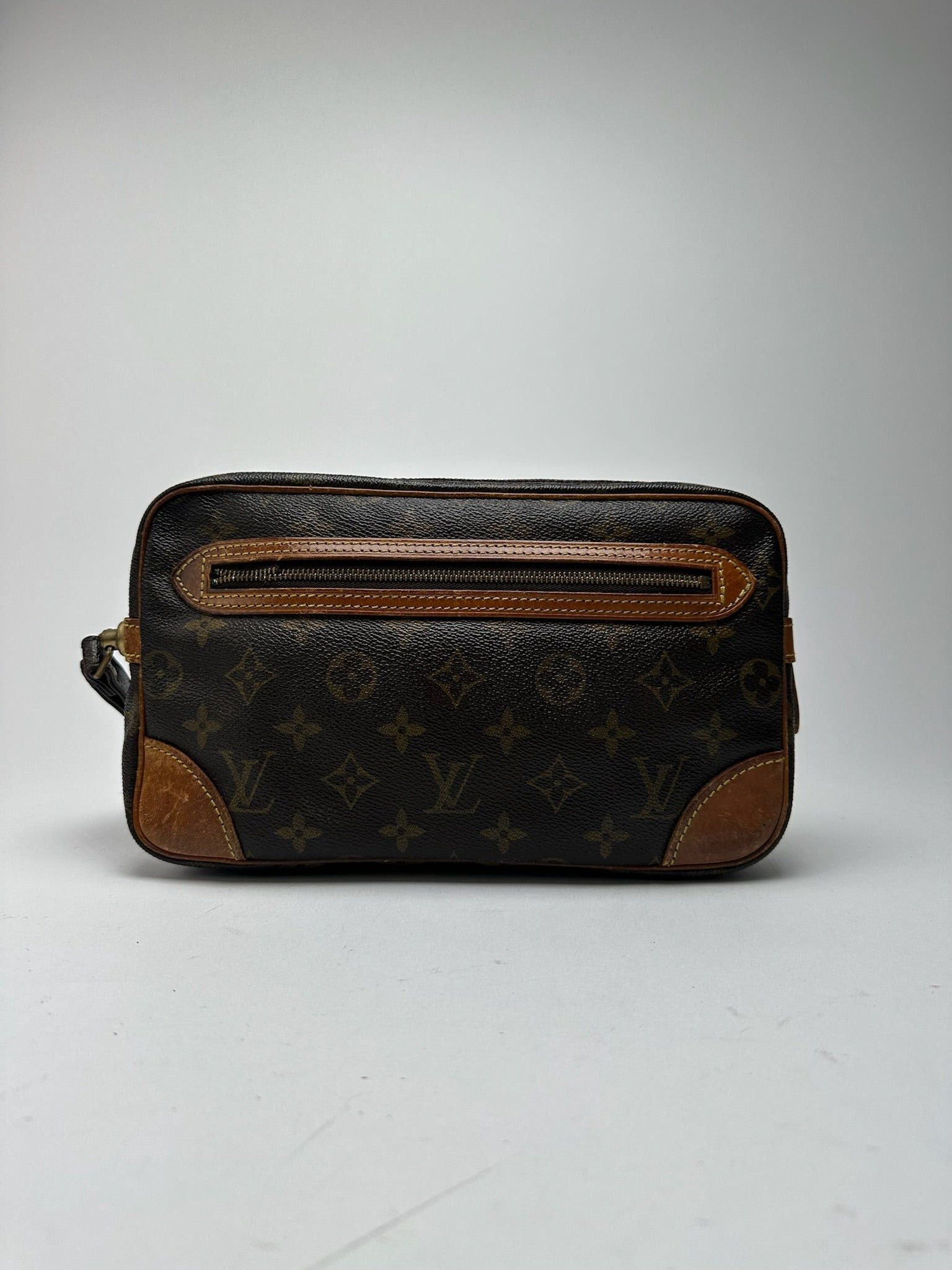 Louis Vuitton Vintage Leather Monogram Clutch Brown Size ONE SIZE - 1 Thumbnail