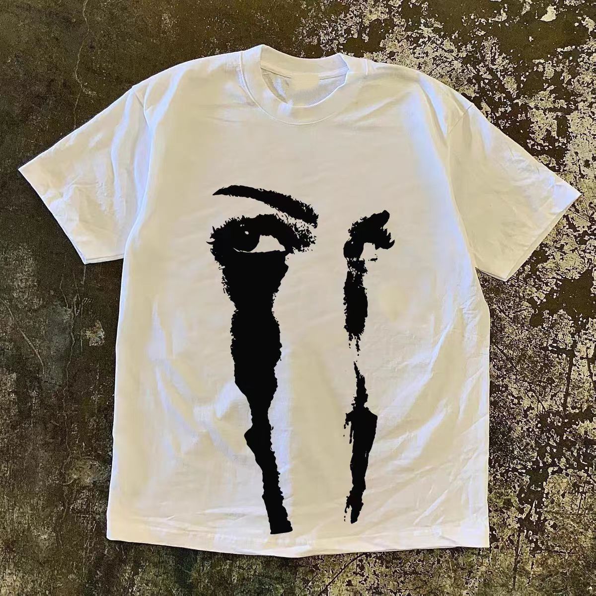 Vintage White washed retro eye print t-shirt Size US M / EU 48-50 / 2 - 1 Thumbnail