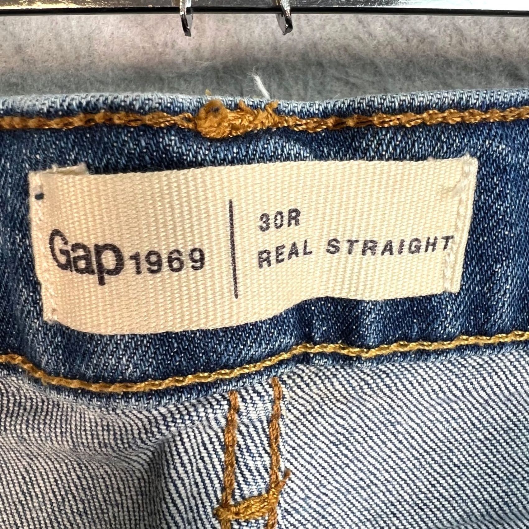 Gap Gap 1969 Womens Jeans 30 Regular Blue Distressed Straight 5-Pocket Denim Hip Rise Mid Vintage: No 29 Inseam Size 30in Womens Men Women Ladies Jegans? Size 30" / US 8 / IT 44 - 3 Thumbnail