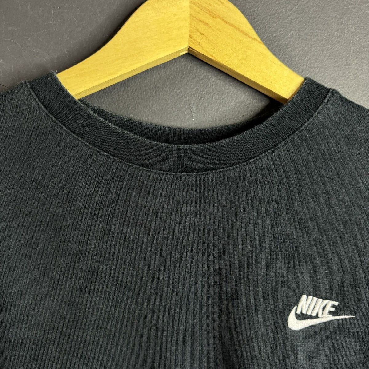 Nike NIKE SUNFADED CREWNECK Y2K SWOOSH LOGO BASIC RARE Size US M / EU 48-50 / 2 - 2 Thumbnail